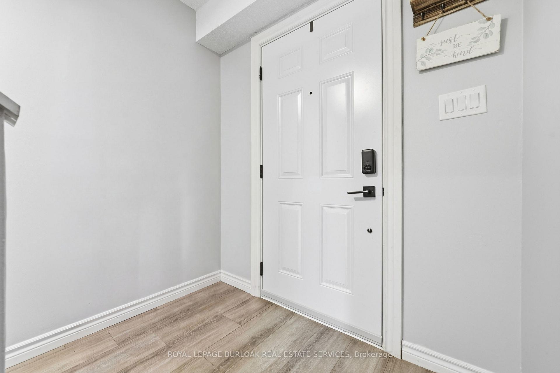 Photo 4 of Unit D, 22 Bond Street, Brantford, North Ward — HOMEH