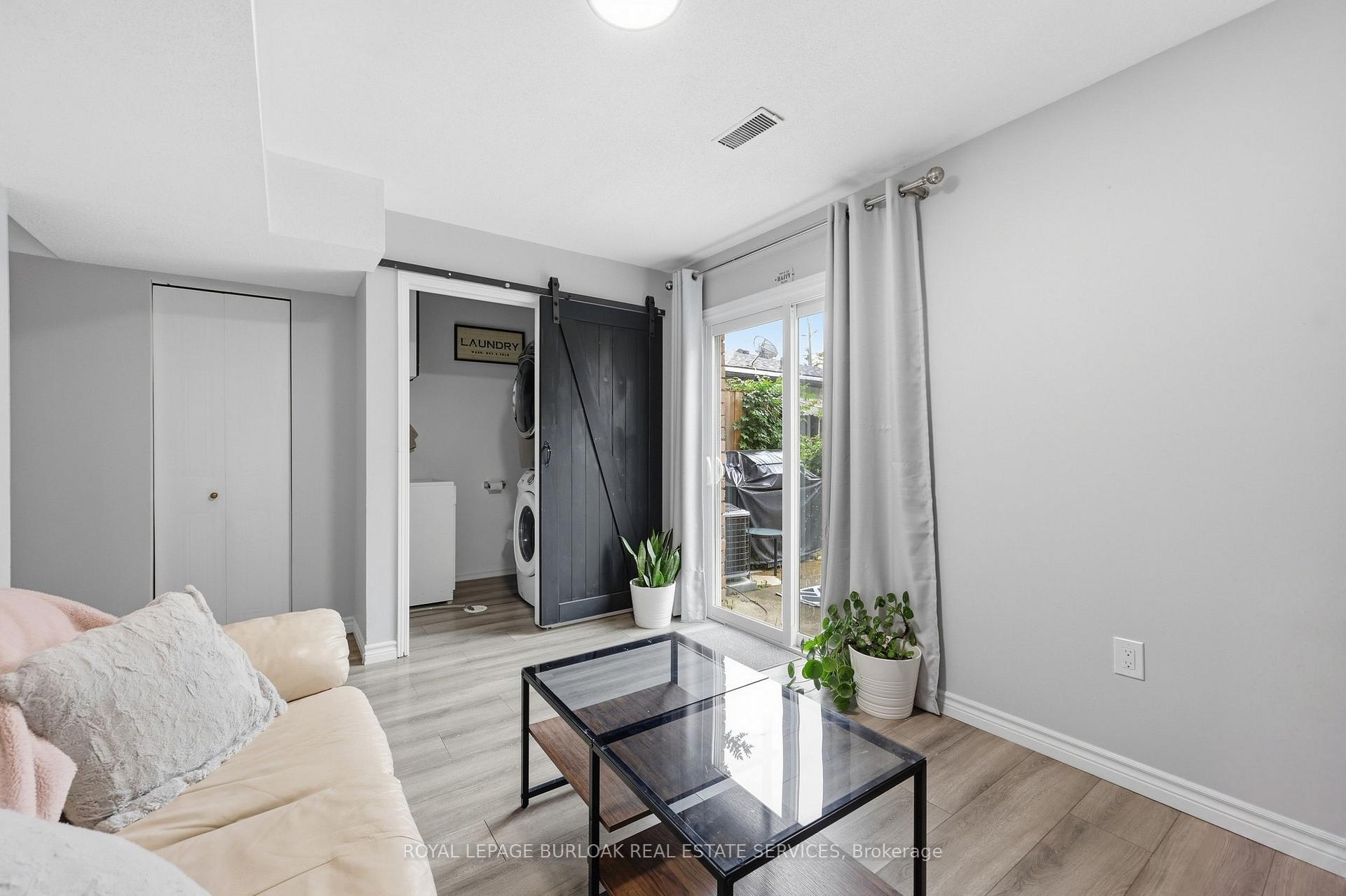 Photo 7 of Unit D, 22 Bond Street, Brantford, North Ward — HOMEH
