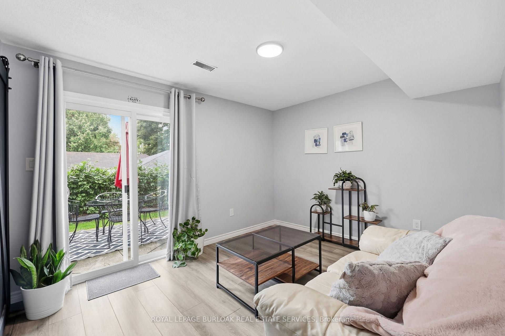Photo 8 of Unit D, 22 Bond Street, Brantford, North Ward — HOMEH