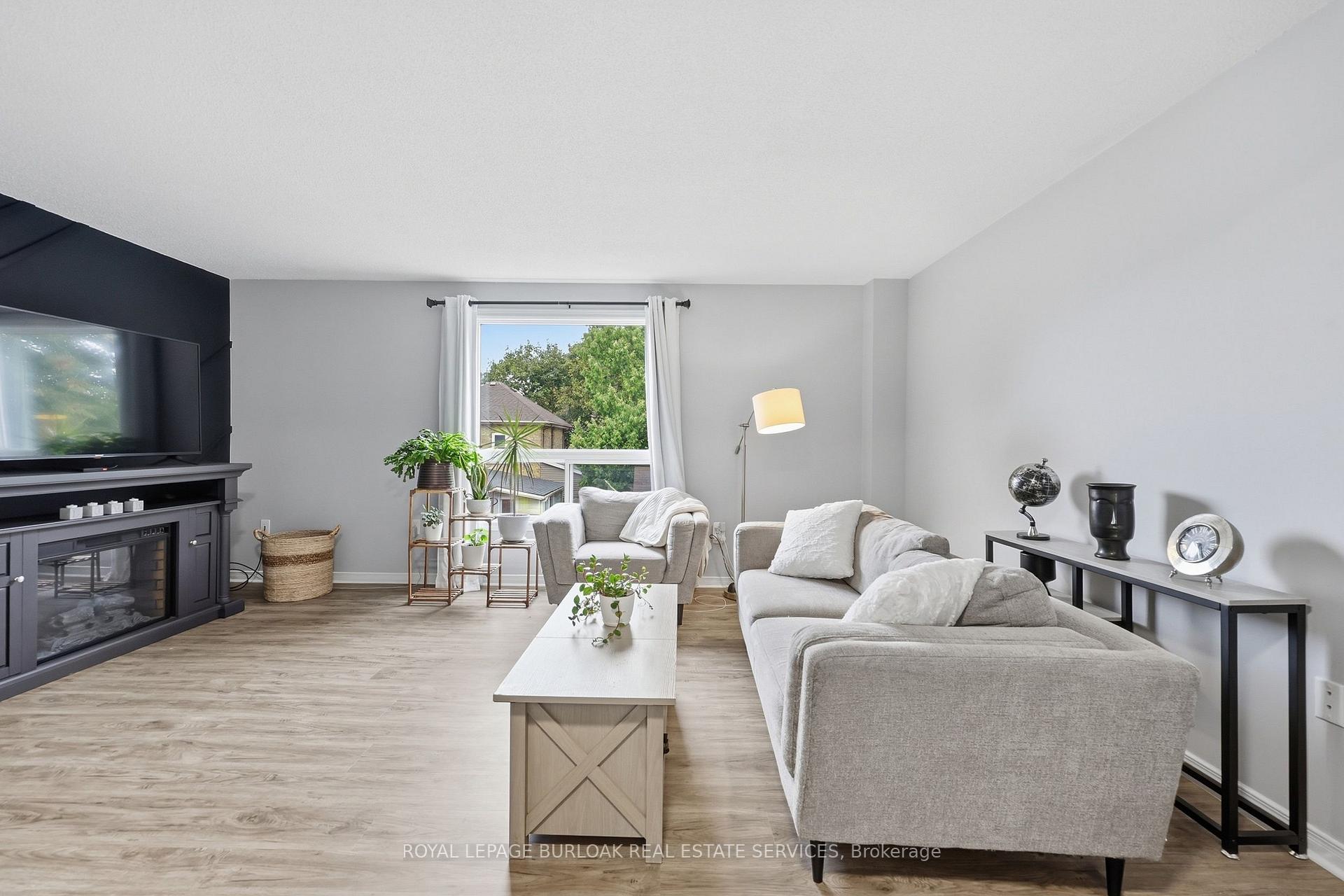 Photo 11 of Unit D, 22 Bond Street, Brantford, North Ward — HOMEH