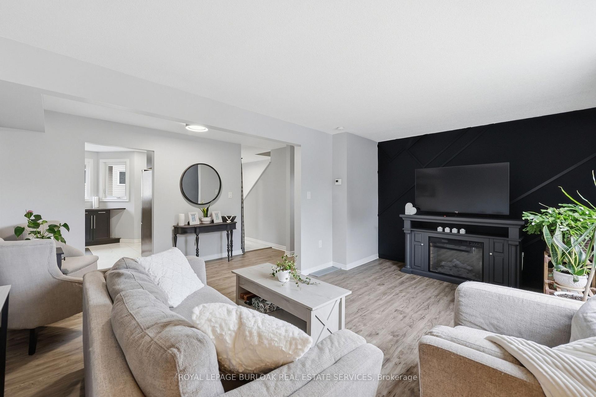 Photo 12 of Unit D, 22 Bond Street, Brantford, North Ward — HOMEH