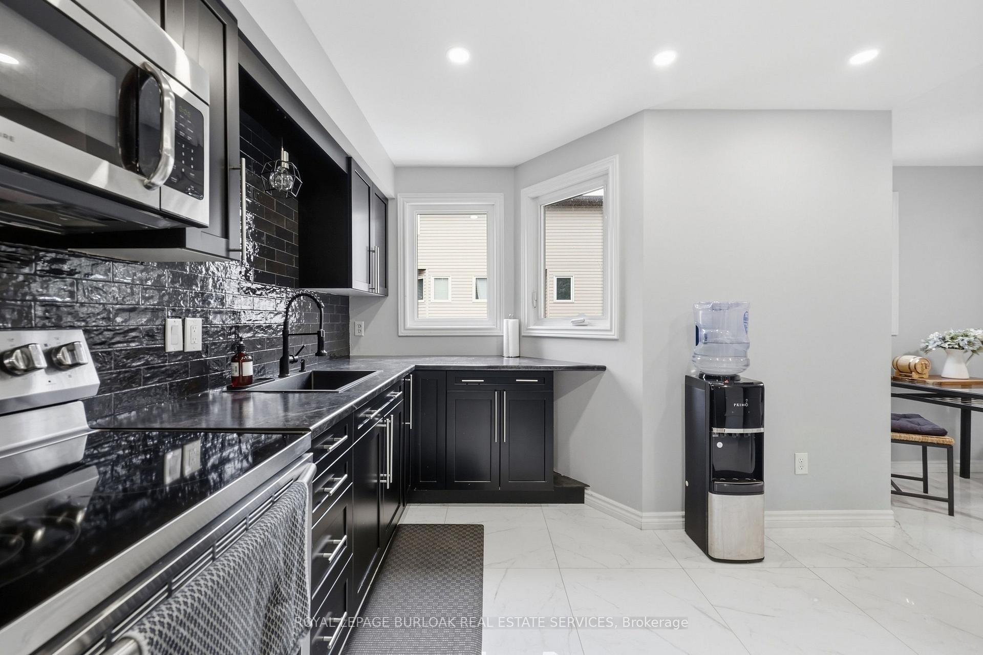 Photo 15 of Unit D, 22 Bond Street, Brantford, North Ward — HOMEH