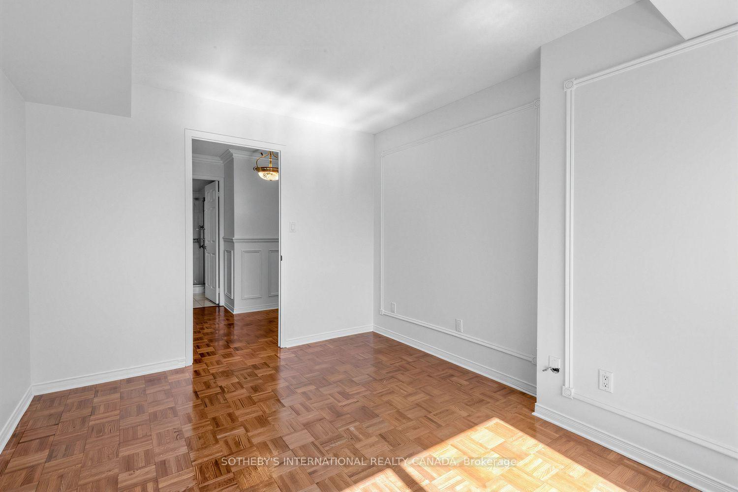 Photo 43 of Unit 704, 38 Avoca Avenue, Toronto, Rosedale-Moore Park — HOMEH