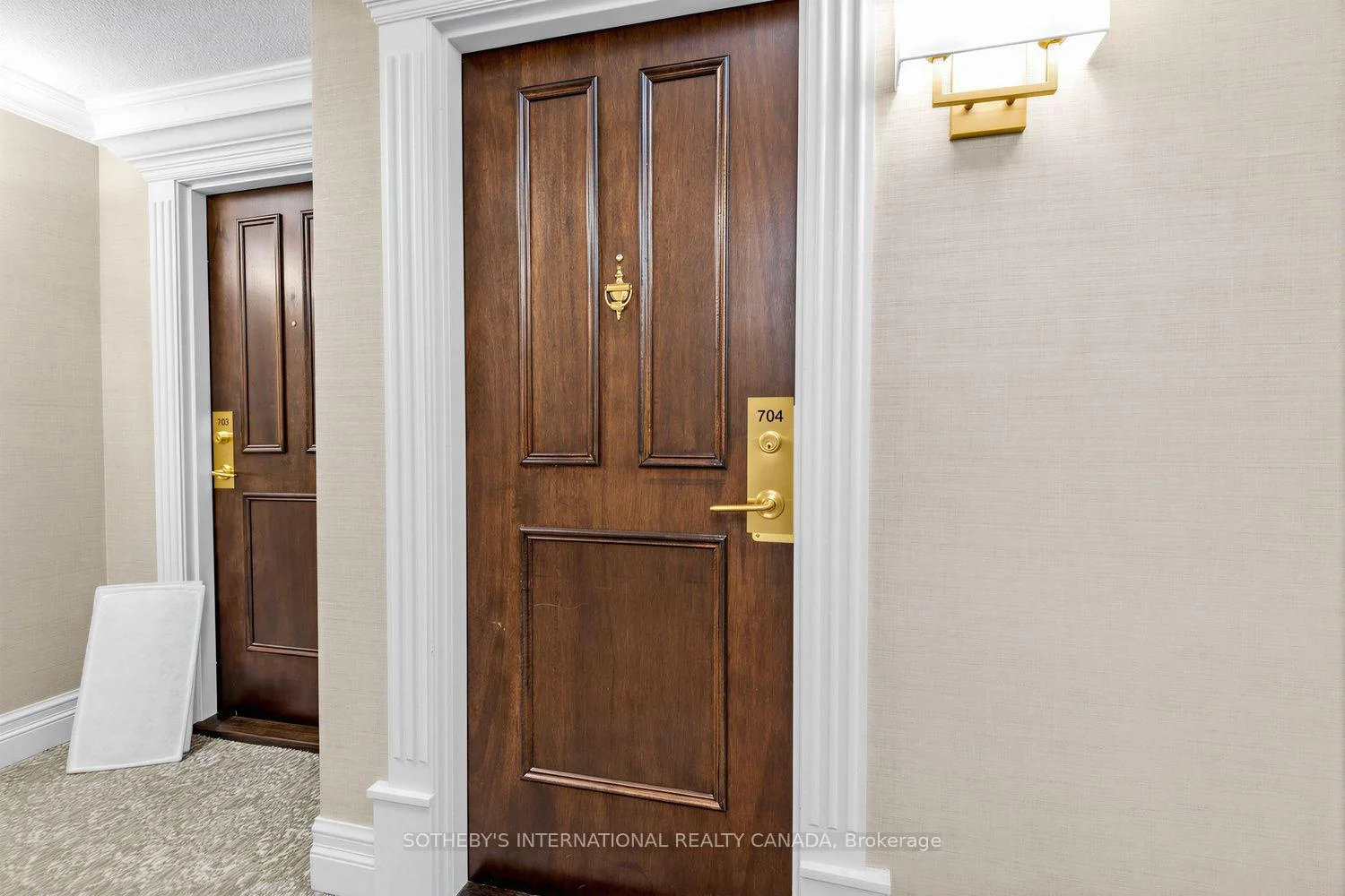 Photo 7 of Unit 704, 38 Avoca Avenue, Toronto, Rosedale-Moore Park — HOMEH