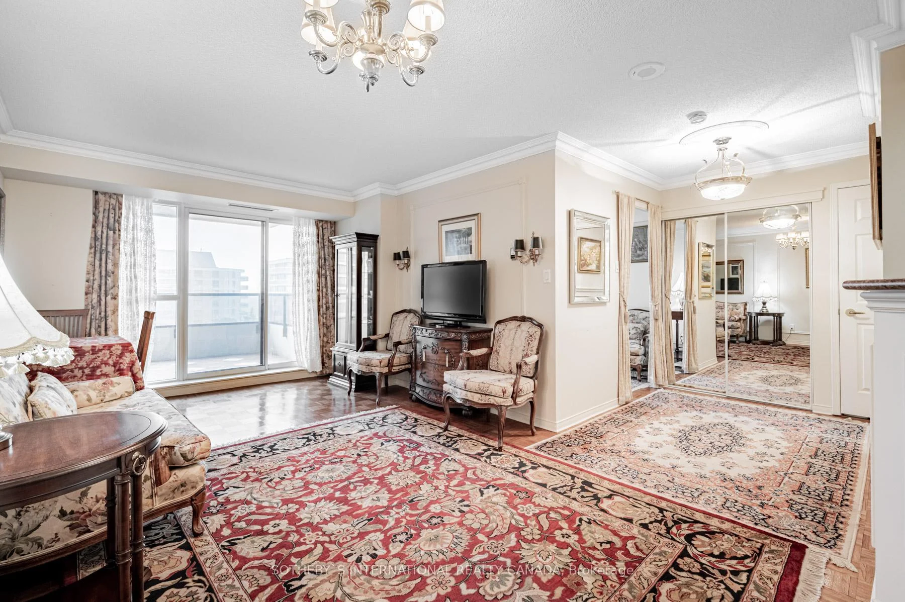 Photo 12 of Unit 704, 38 Avoca Avenue, Toronto, Rosedale-Moore Park — HOMEH