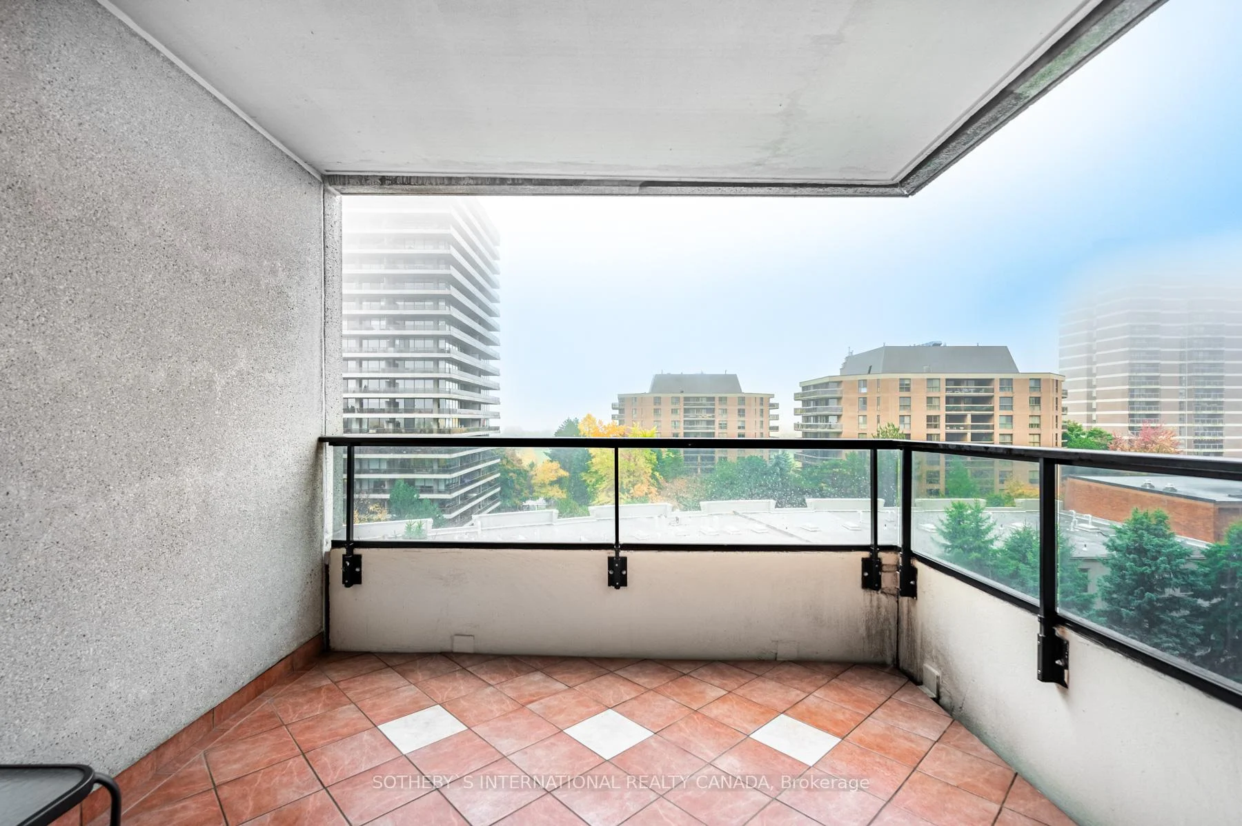 Photo 46 of Unit 704, 38 Avoca Avenue, Toronto, Rosedale-Moore Park — HOMEH