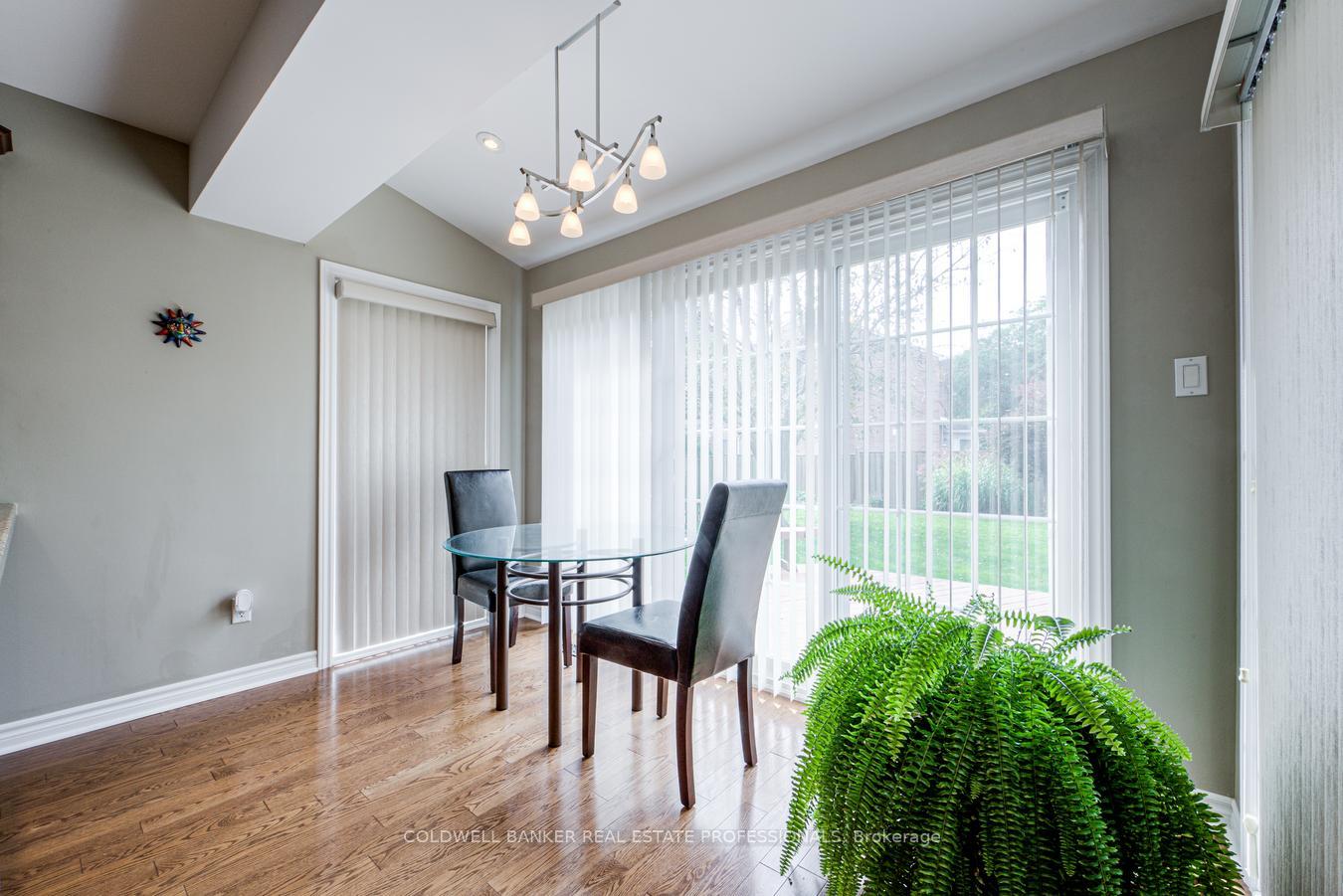 Photo 17 of 90 Longwater Chase, Markham, Unionville — HOMEH