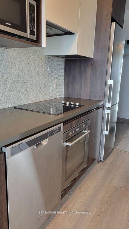 Photo 3 of Unit 2601, 15 Water Walk Drive, Markham, Unionville — HOMEH