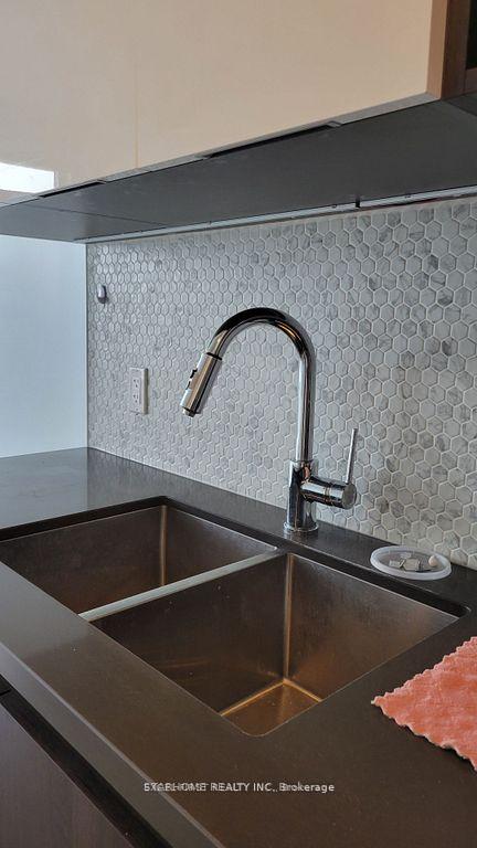 Photo 7 of Unit 2601, 15 Water Walk Drive, Markham, Unionville — HOMEH