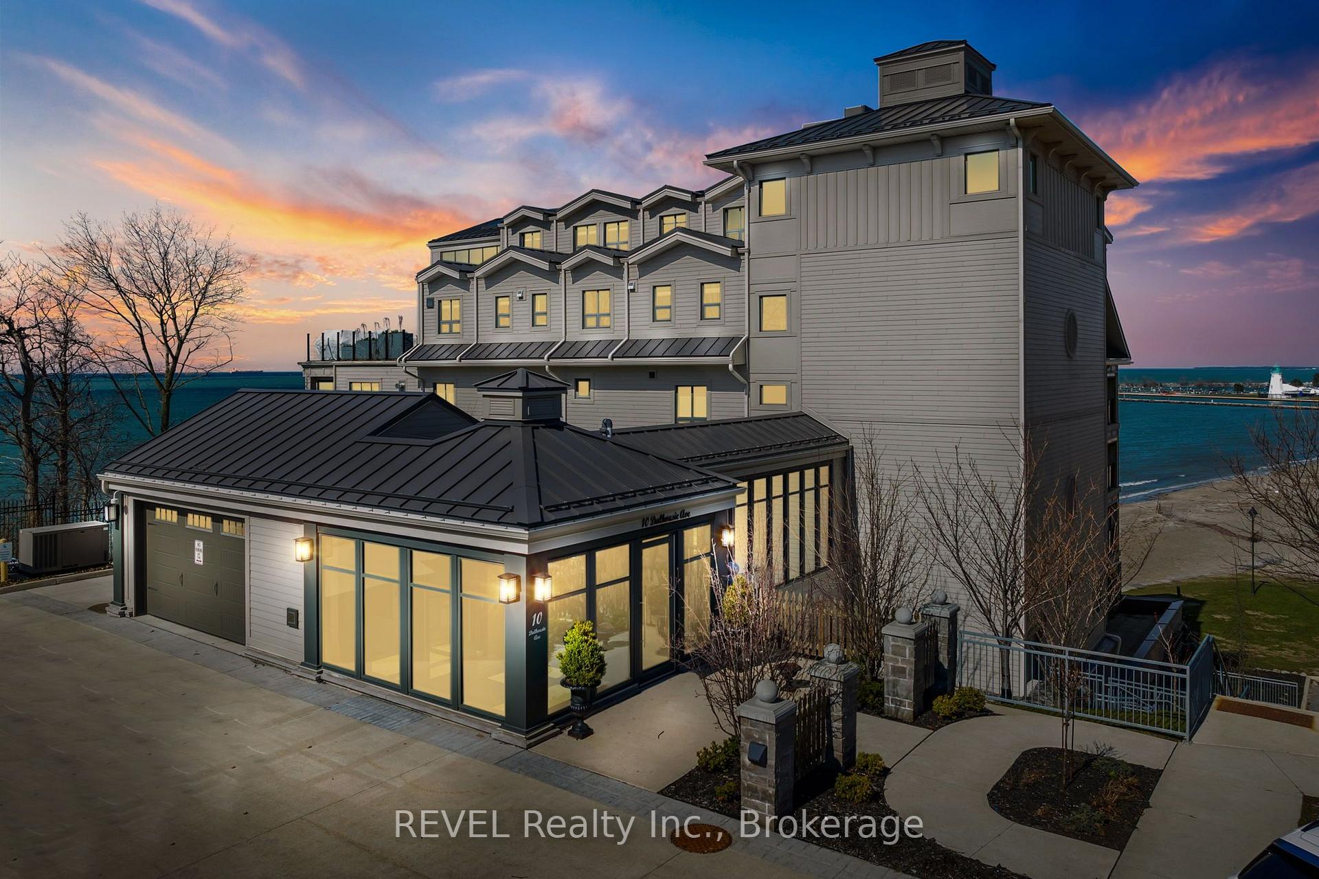 Photo of 10 Dalhousie Avenue N