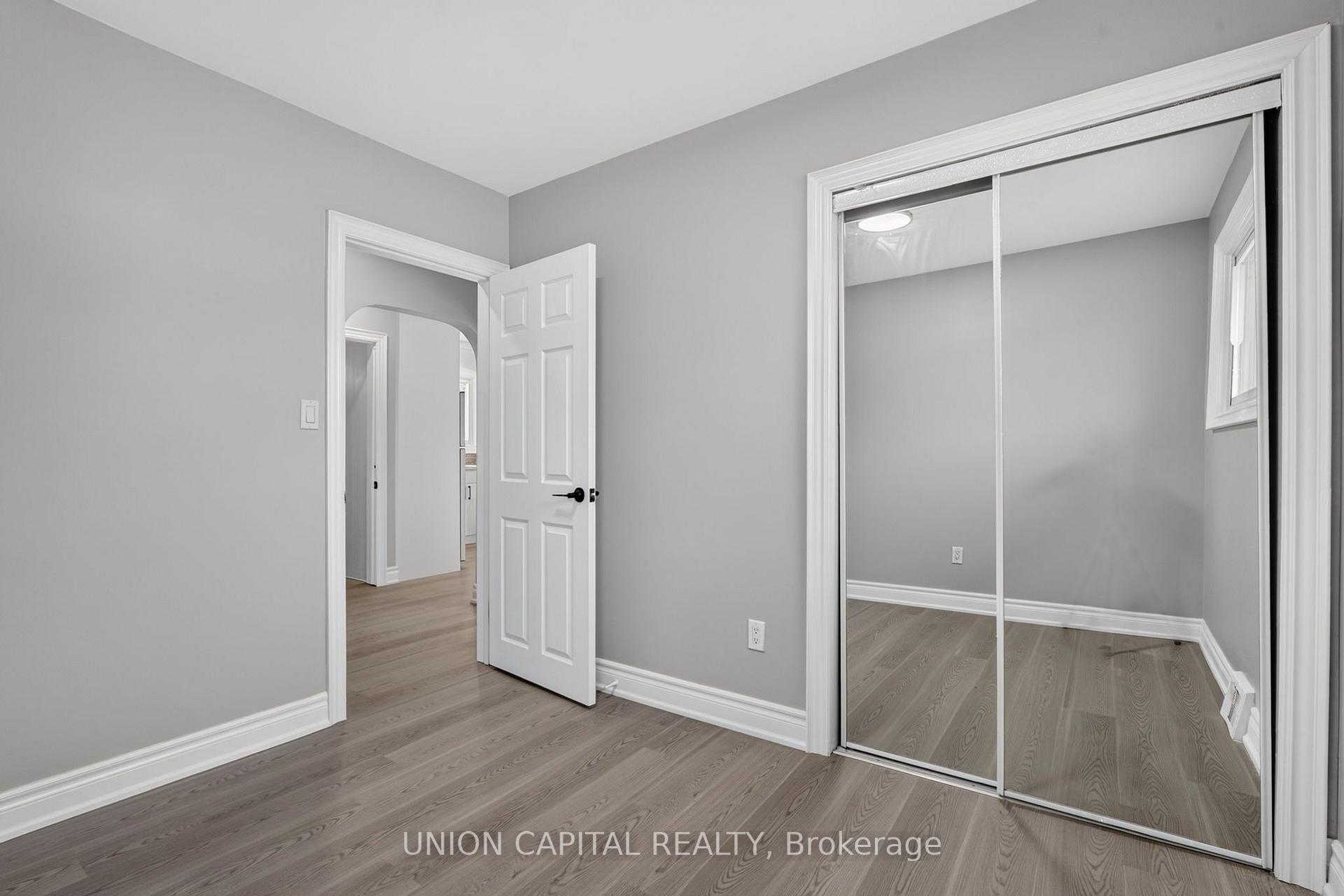Photo 19 of 30 Collier Road N, Thorold, Thorold Downtown — HOMEH