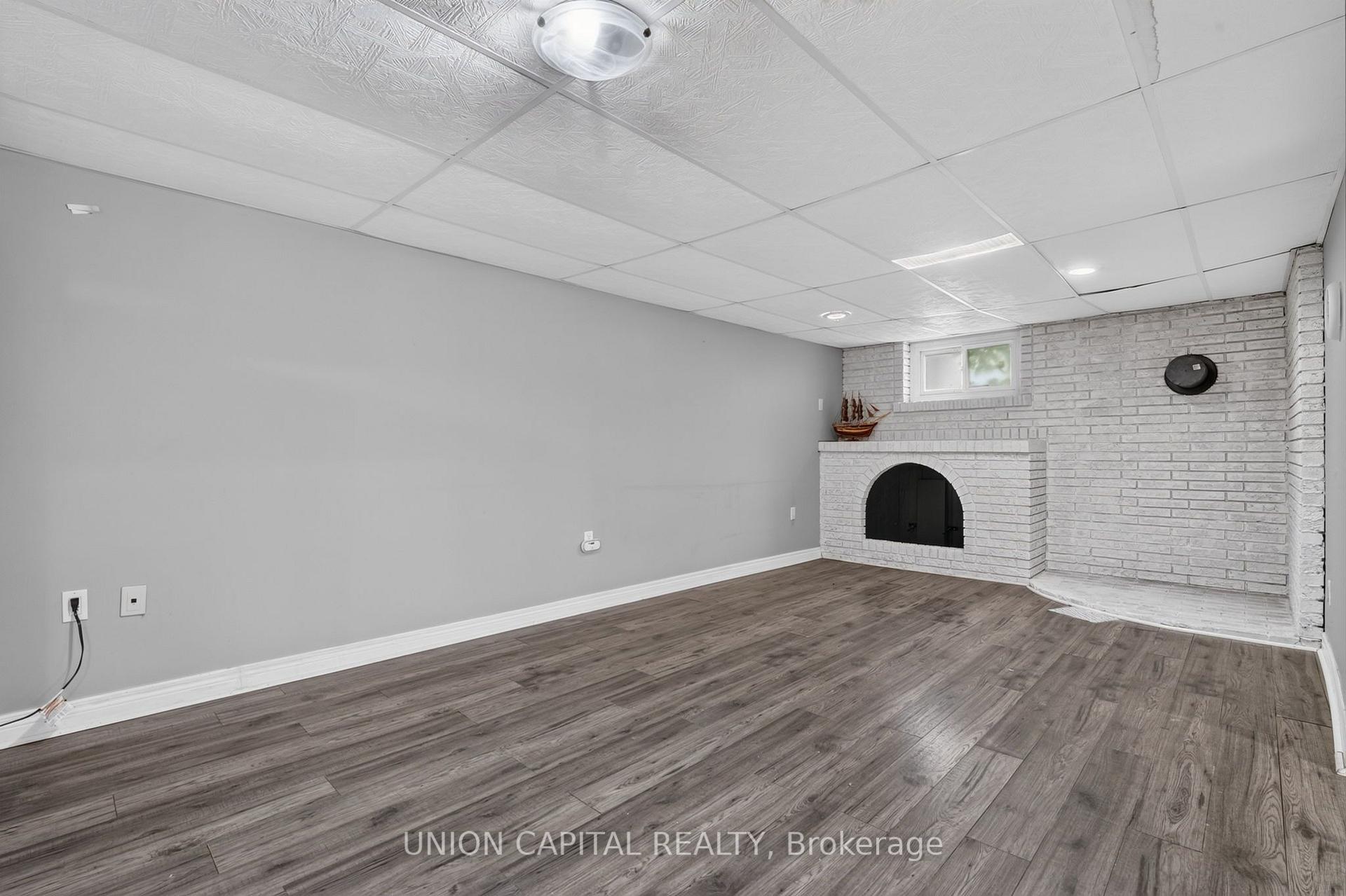 Photo 27 of 30 Collier Road N, Thorold, Thorold Downtown — HOMEH