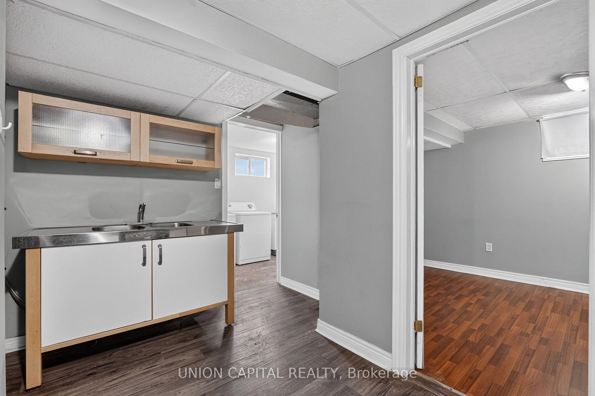 Photo 33 of 30 Collier Road N, Thorold, Thorold Downtown — HOMEH