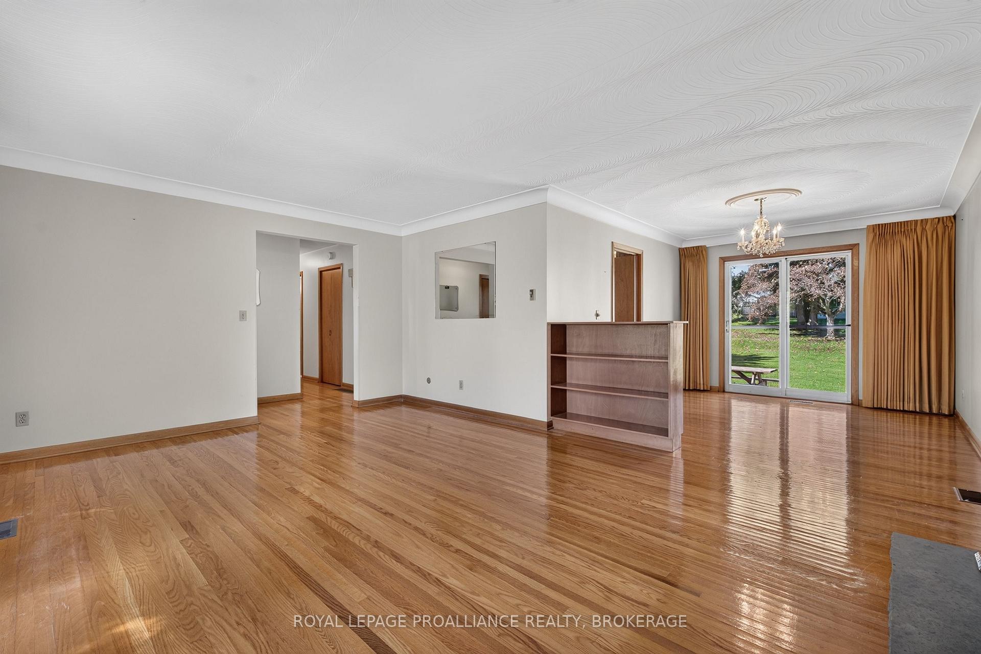 Photo 10 of 9 Dianna Street, Kingston, Ravensview — HOMEH