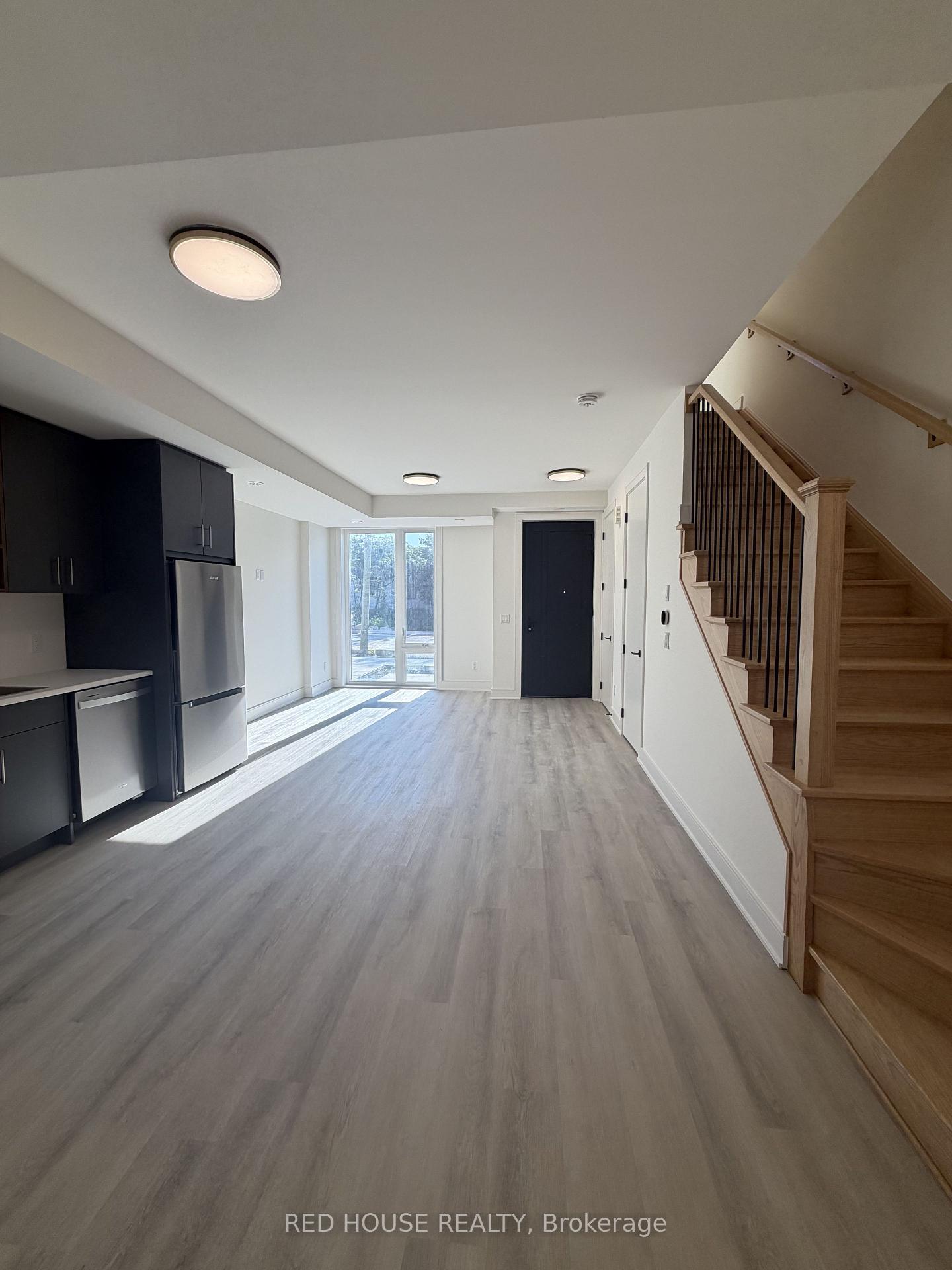Photo 6 of 210 Ellis Avenue, St. Catharines, Oakdale — HOMEH