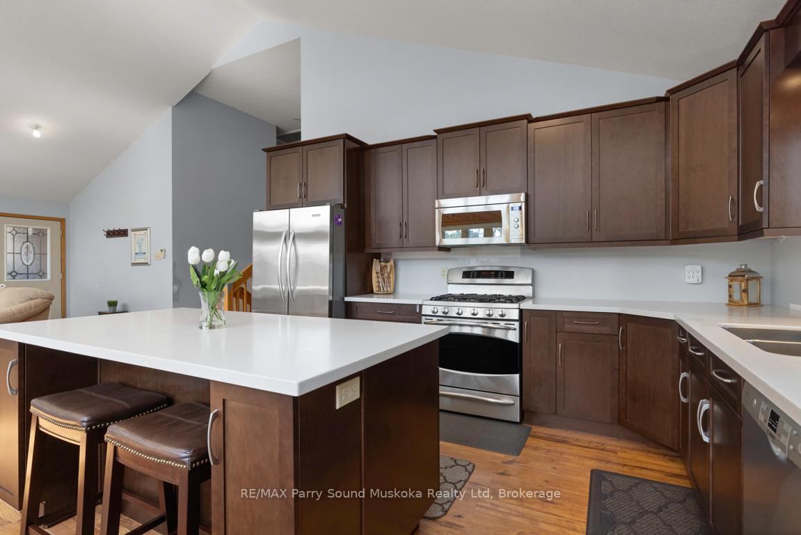 Photo 18 of 38 Shebeshekong Estates Road S, Carling — HOMEH