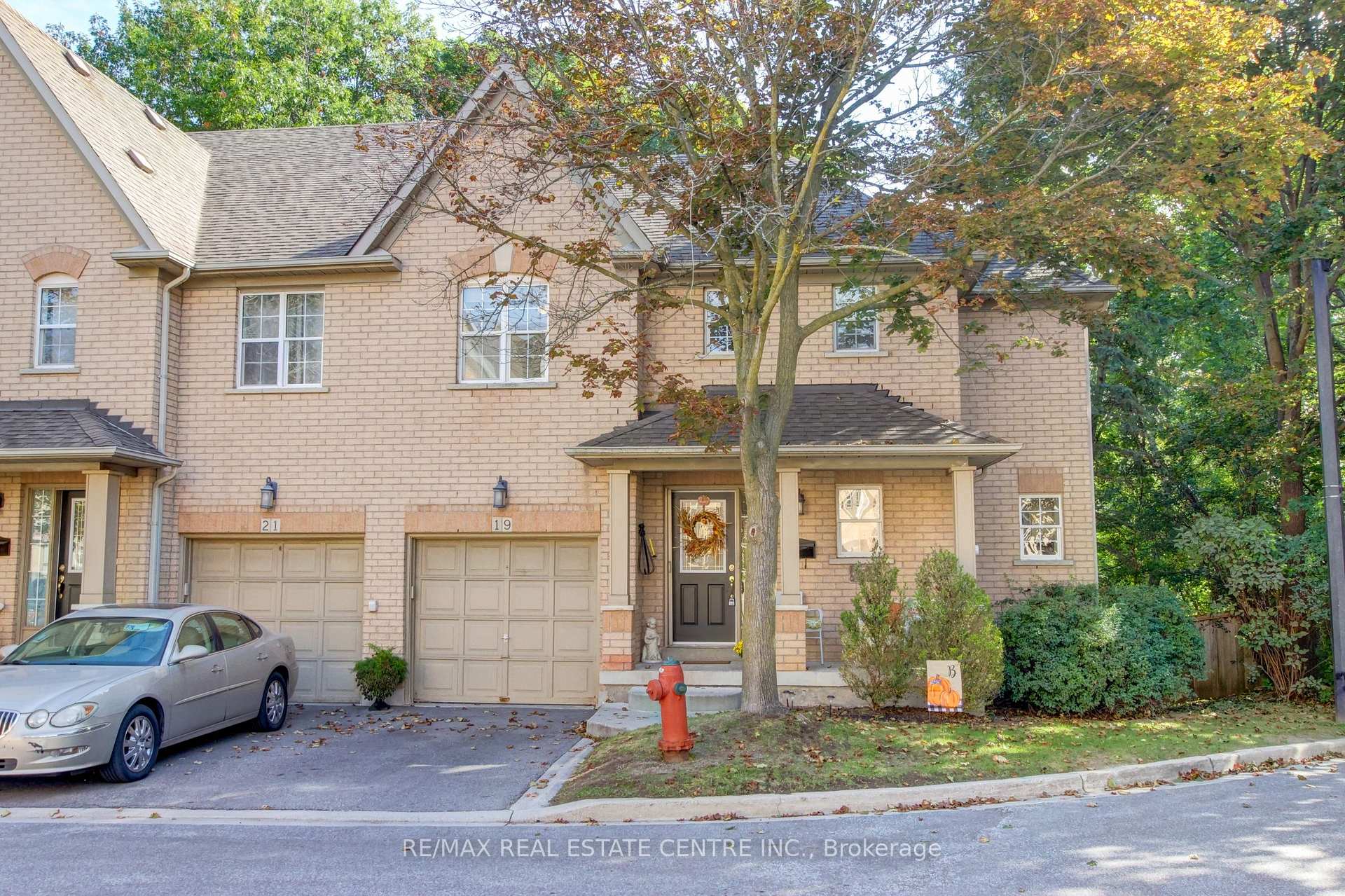 Photo 5 of Unit 19, 8305 Mclaughlin Road, Brampton, Brampton South — HOMEH