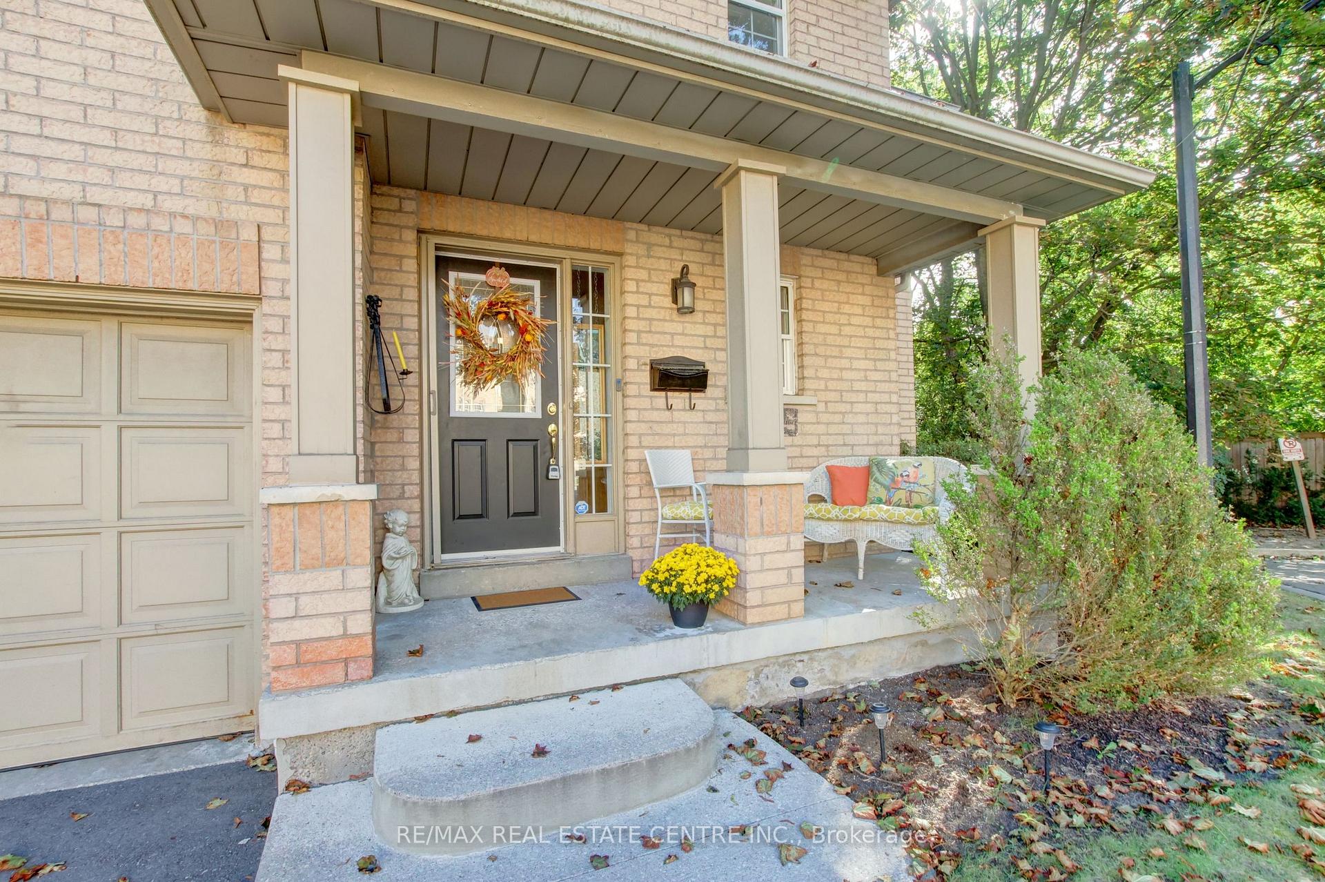 Photo 6 of Unit 19, 8305 Mclaughlin Road, Brampton, Brampton South — HOMEH