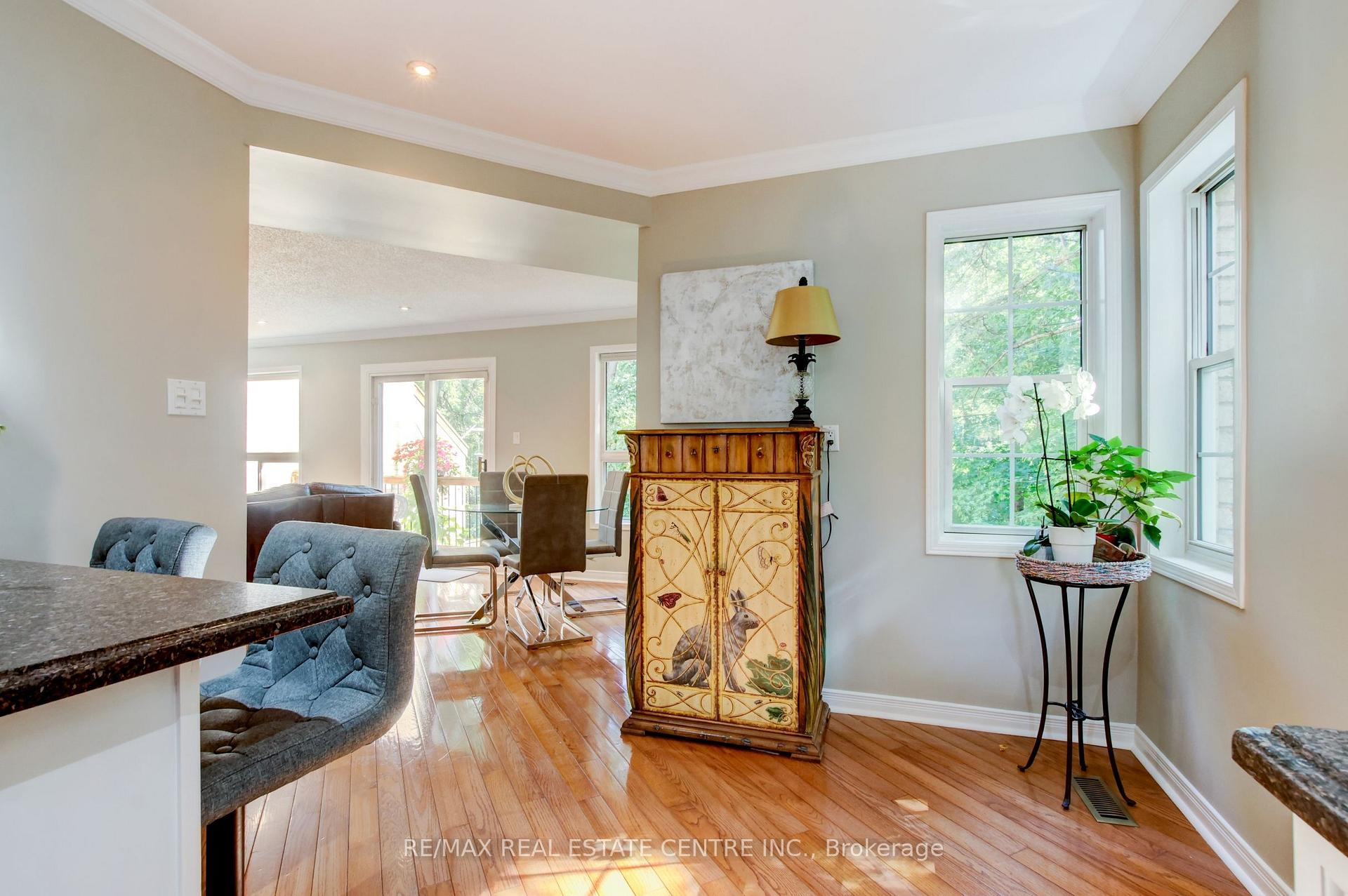 Photo 12 of Unit 19, 8305 Mclaughlin Road, Brampton, Brampton South — HOMEH