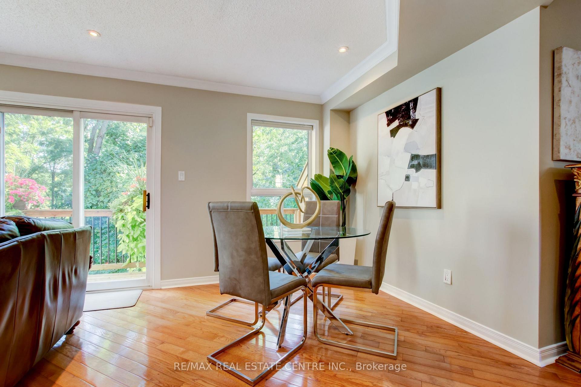Photo 13 of Unit 19, 8305 Mclaughlin Road, Brampton, Brampton South — HOMEH