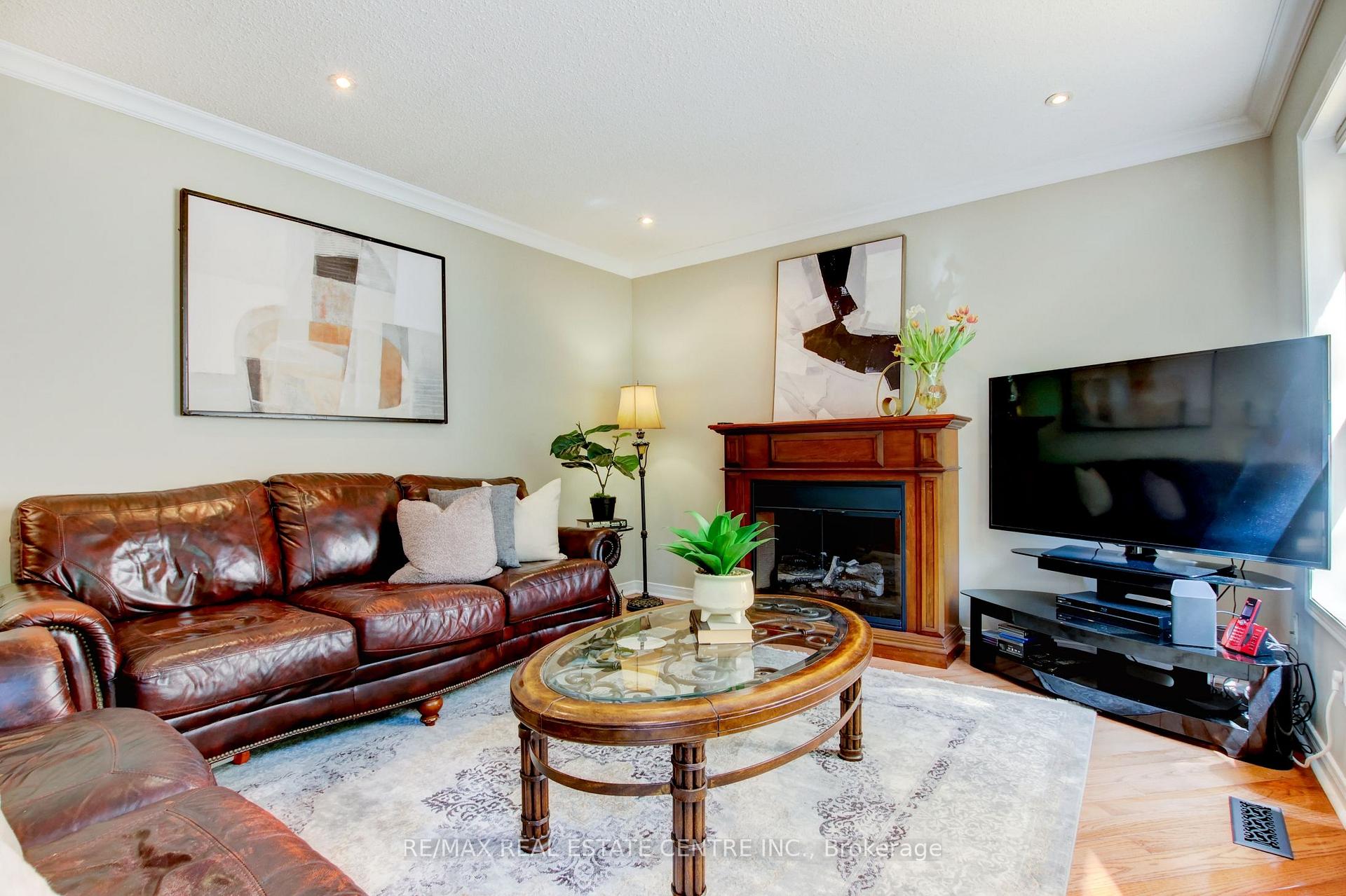 Photo 16 of Unit 19, 8305 Mclaughlin Road, Brampton, Brampton South — HOMEH