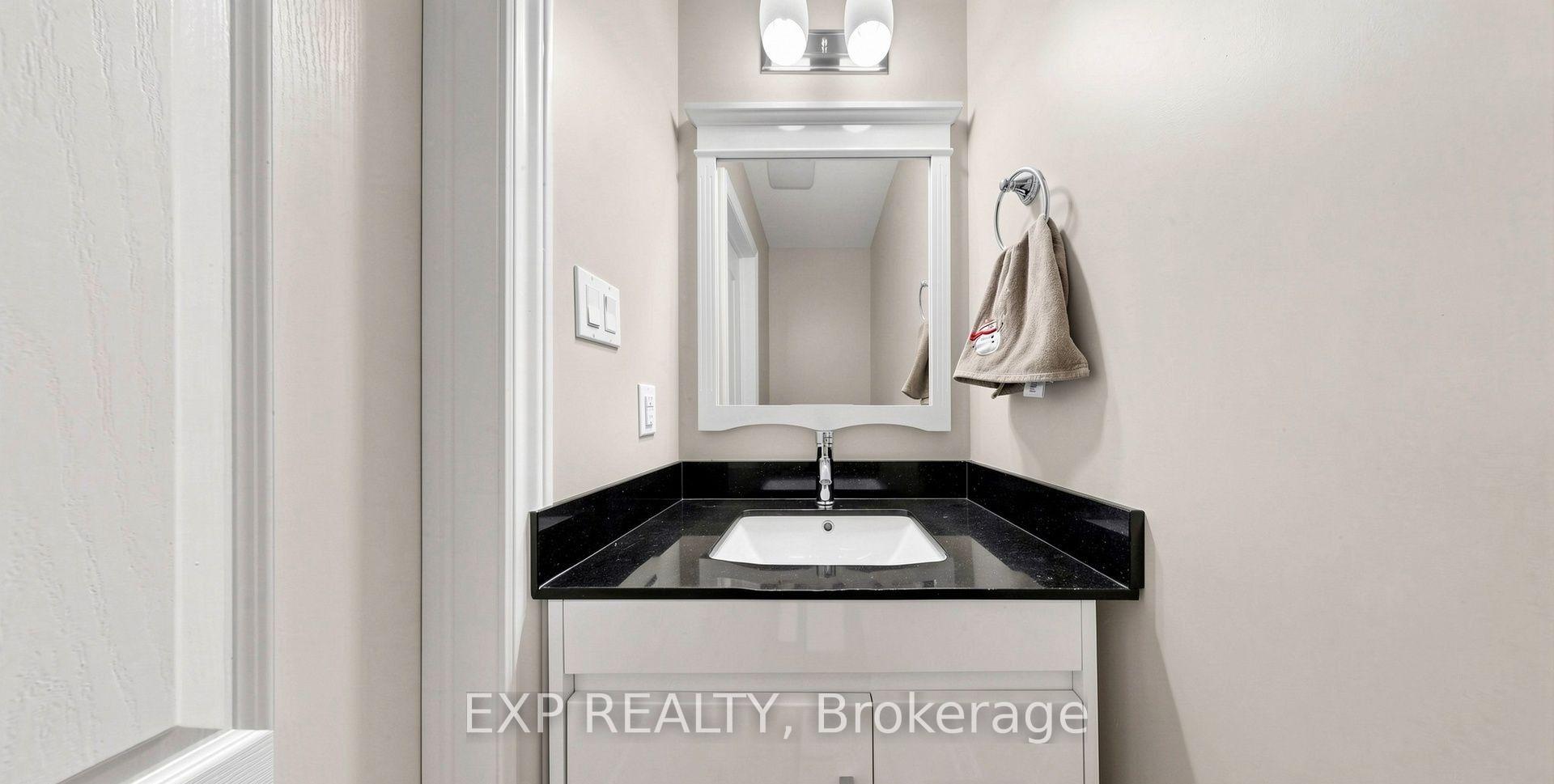 Photo 6 of Unit Main, 71 Addington Crescent, Brampton, Avondale — HOMEH