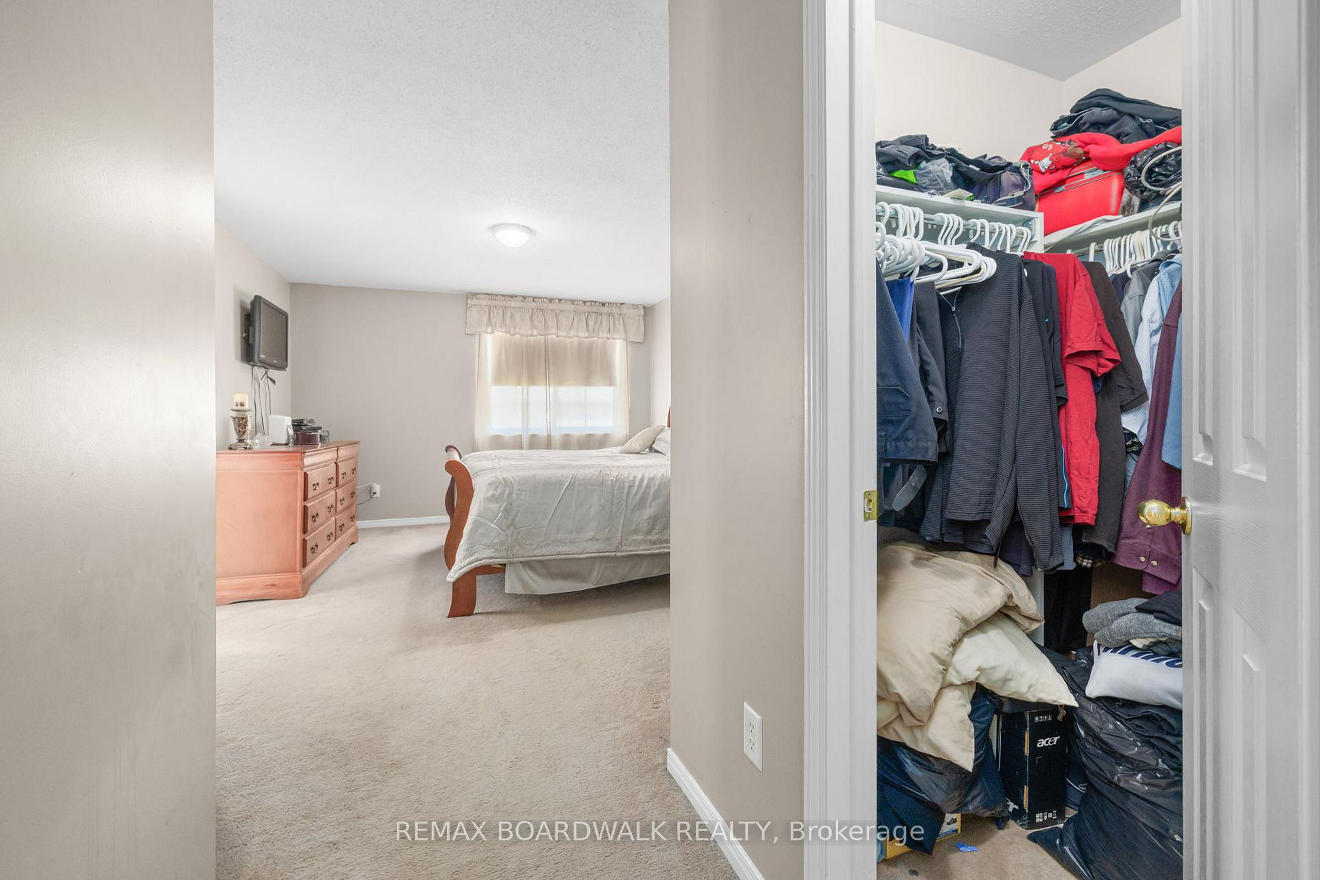 Photo 31 of 21 Kirkstone Private, Ottawa, Barrhaven - Stonebridge — HOMEH