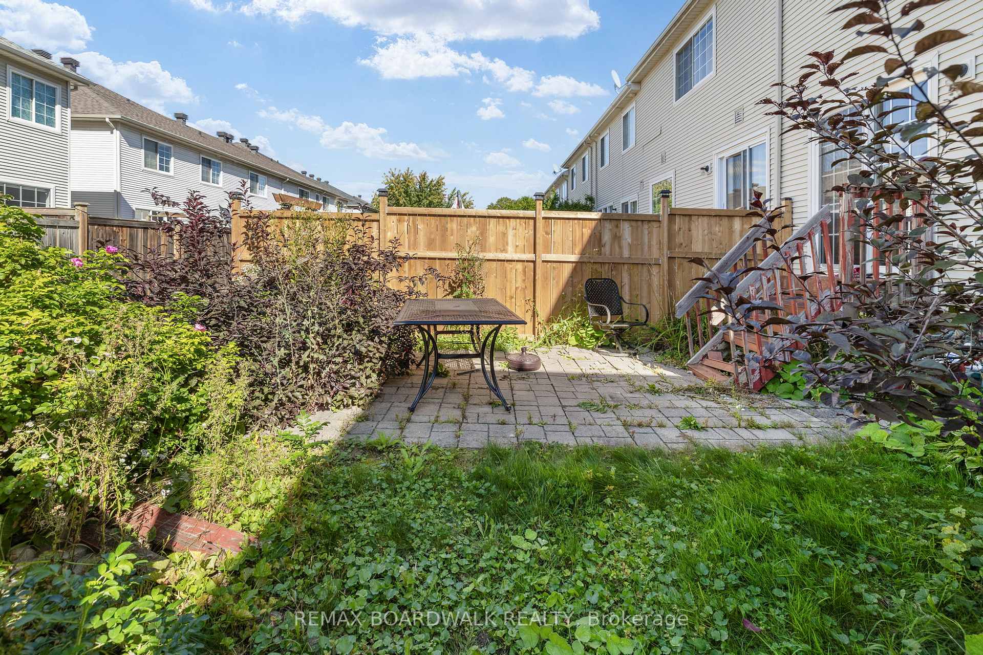 Photo 36 of 21 Kirkstone Private, Ottawa, Barrhaven - Stonebridge — HOMEH
