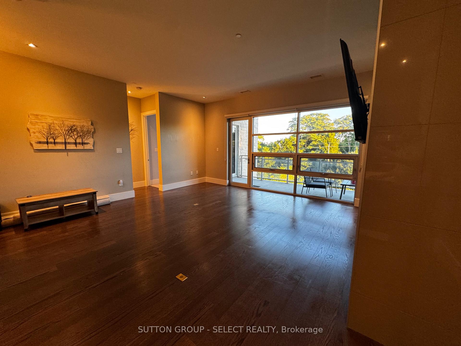 Photo 9 of Unit 300, 1705 Fiddlehead Place, London, North R — HOMEH