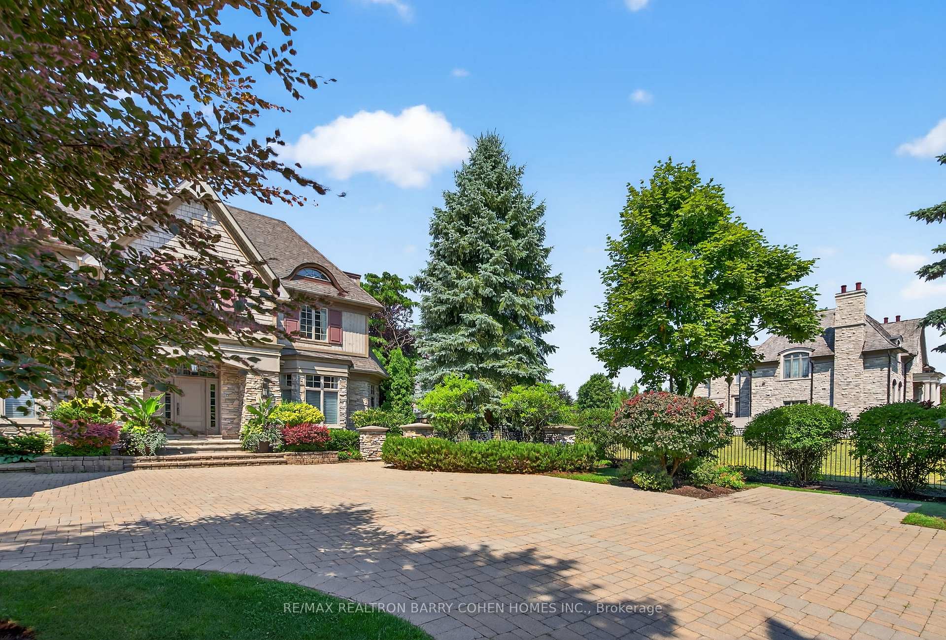 Photo 3 of 60 Parr Place, Vaughan, Uplands — HOMEH
