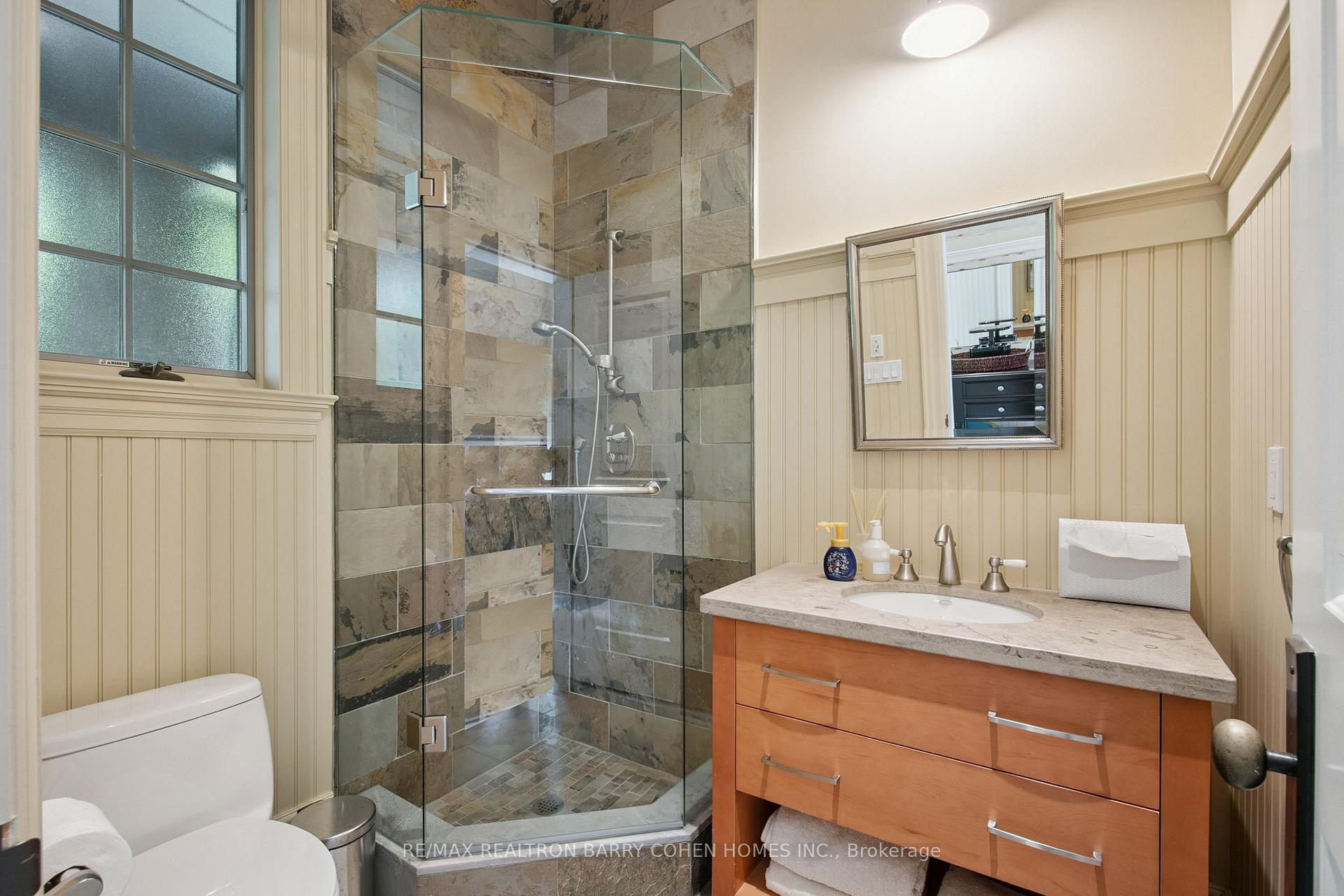 Photo 35 of 60 Parr Place, Vaughan, Uplands — HOMEH