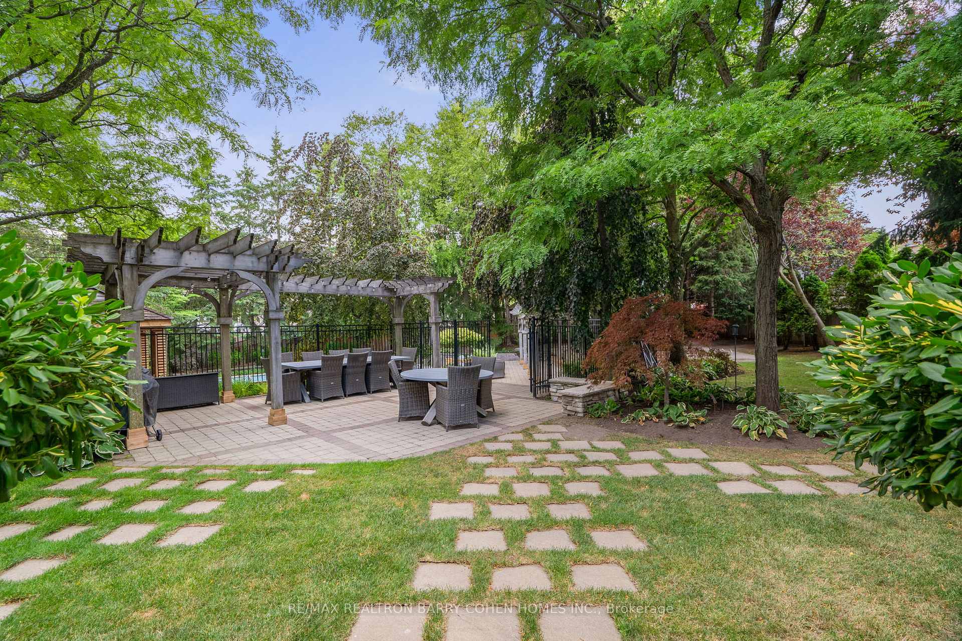 Photo 36 of 60 Parr Place, Vaughan, Uplands — HOMEH