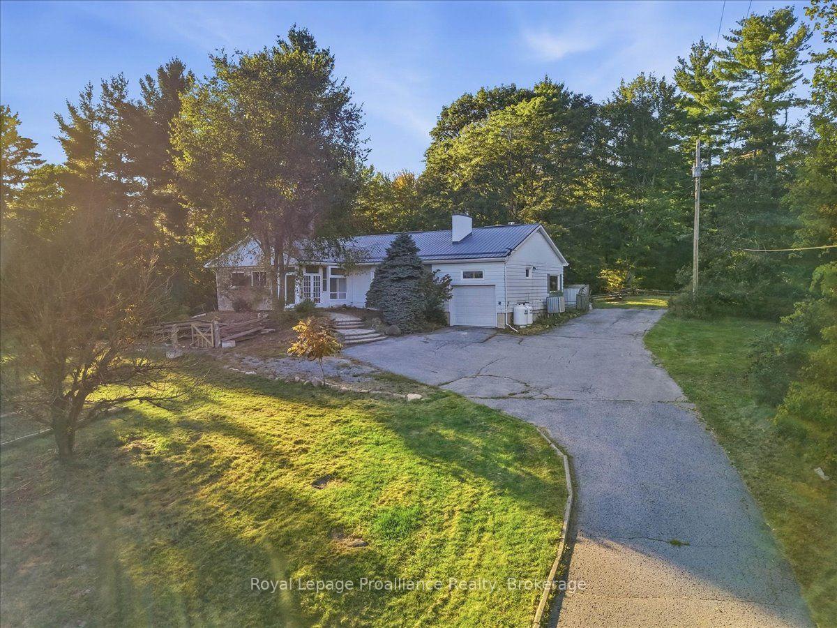 Photo 3 of 6647 Highway 37, Tweed, Hungerford (Twp) — HOMEH