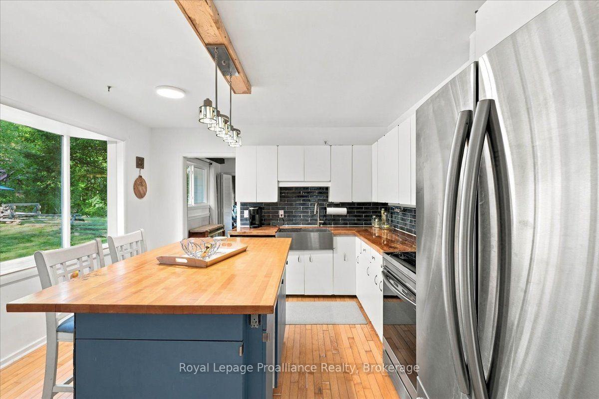 Photo 8 of 6647 Highway 37, Tweed, Hungerford (Twp) — HOMEH