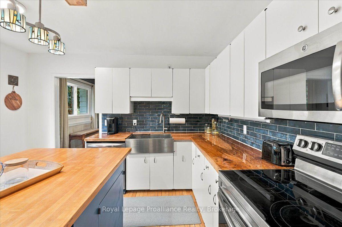 Photo 9 of 6647 Highway 37, Tweed, Hungerford (Twp) — HOMEH