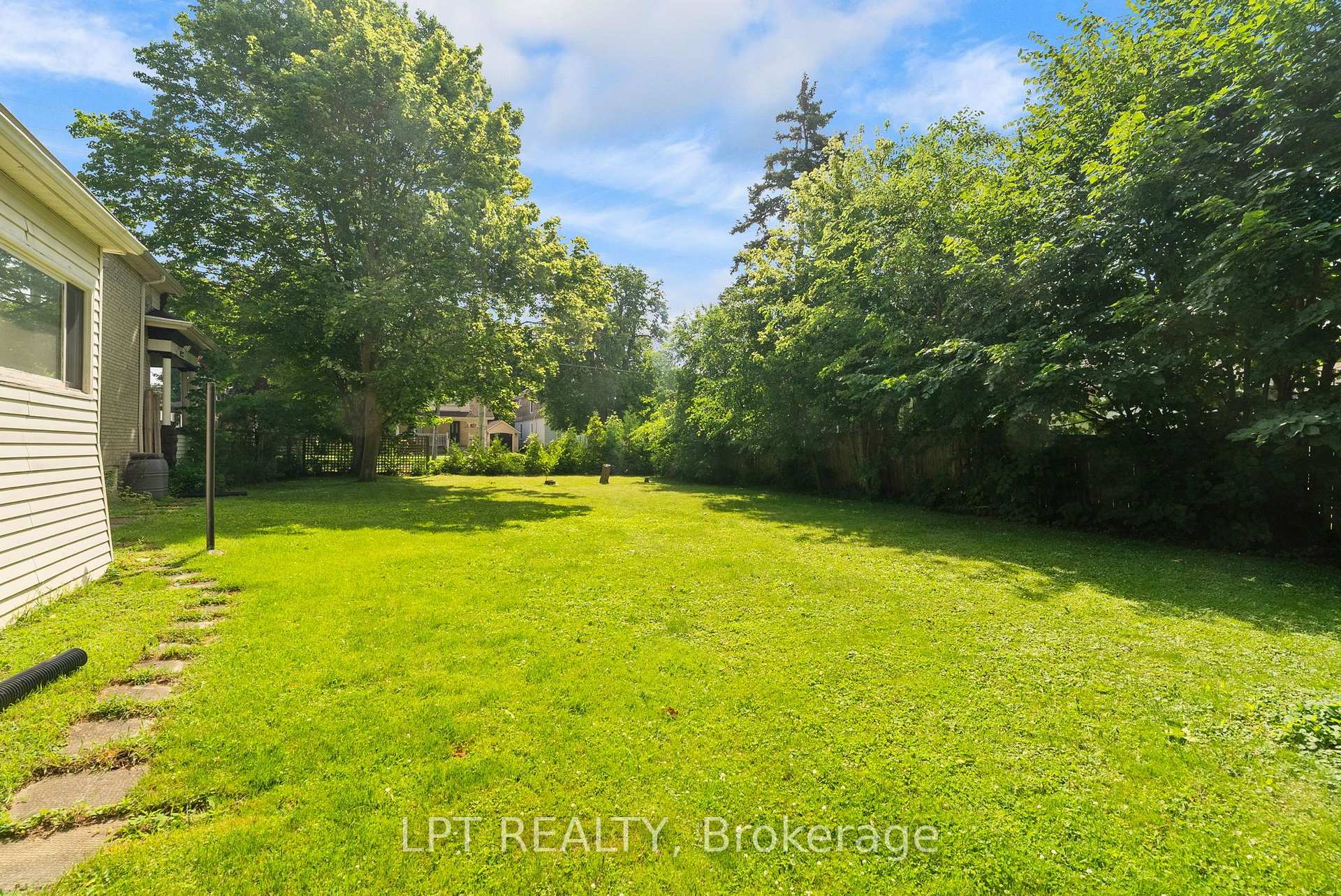 Photo 36 of 277 Andrew Street, South Huron, Exeter — HOMEH