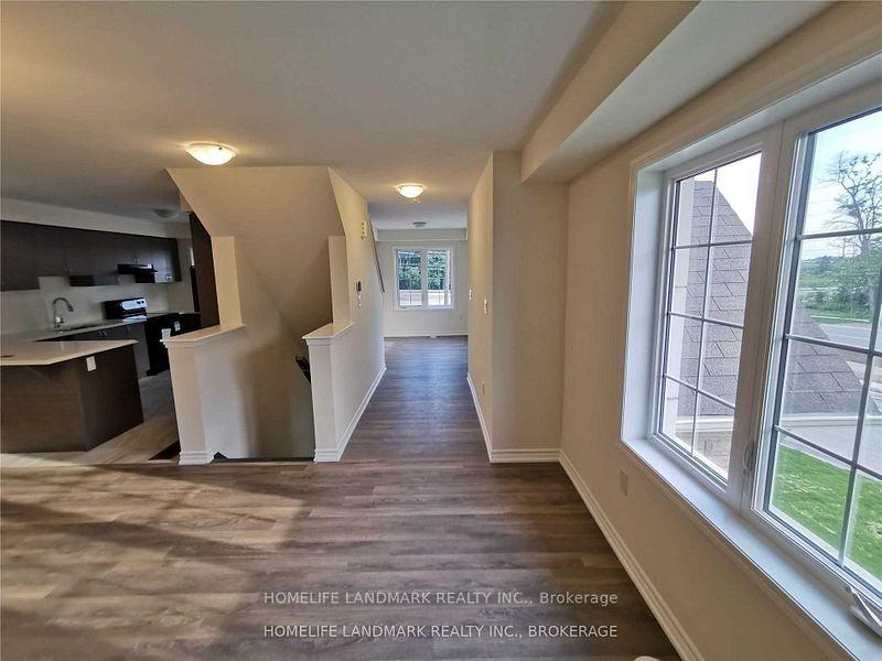 Photo 7 of 51 Bluegill Crescent, Whitby, Rural Whitby — HOMEH