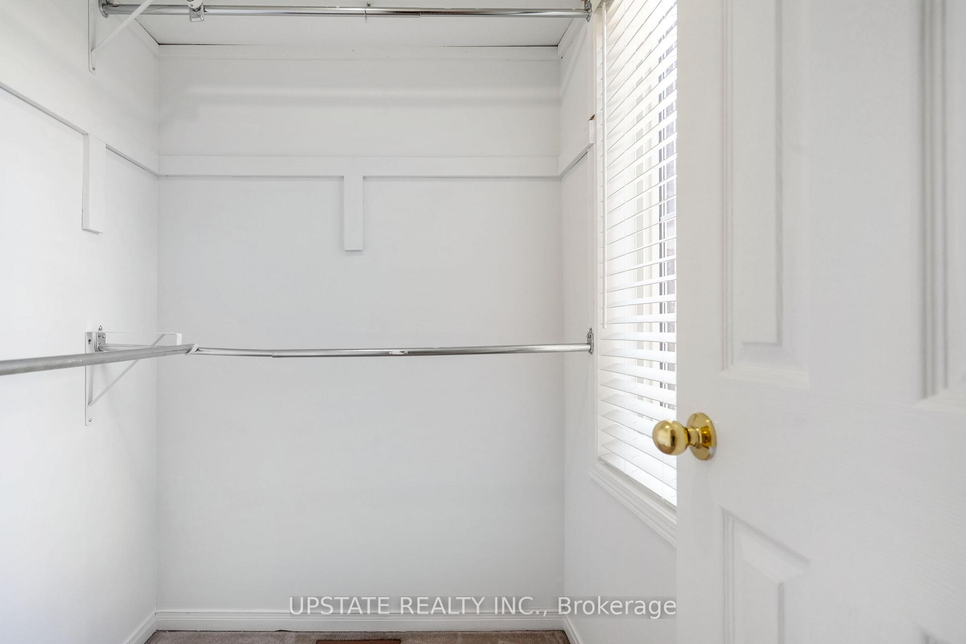 Photo 13 of 8548 Martin Grove Road, Vaughan, West Woodbridge — HOMEH