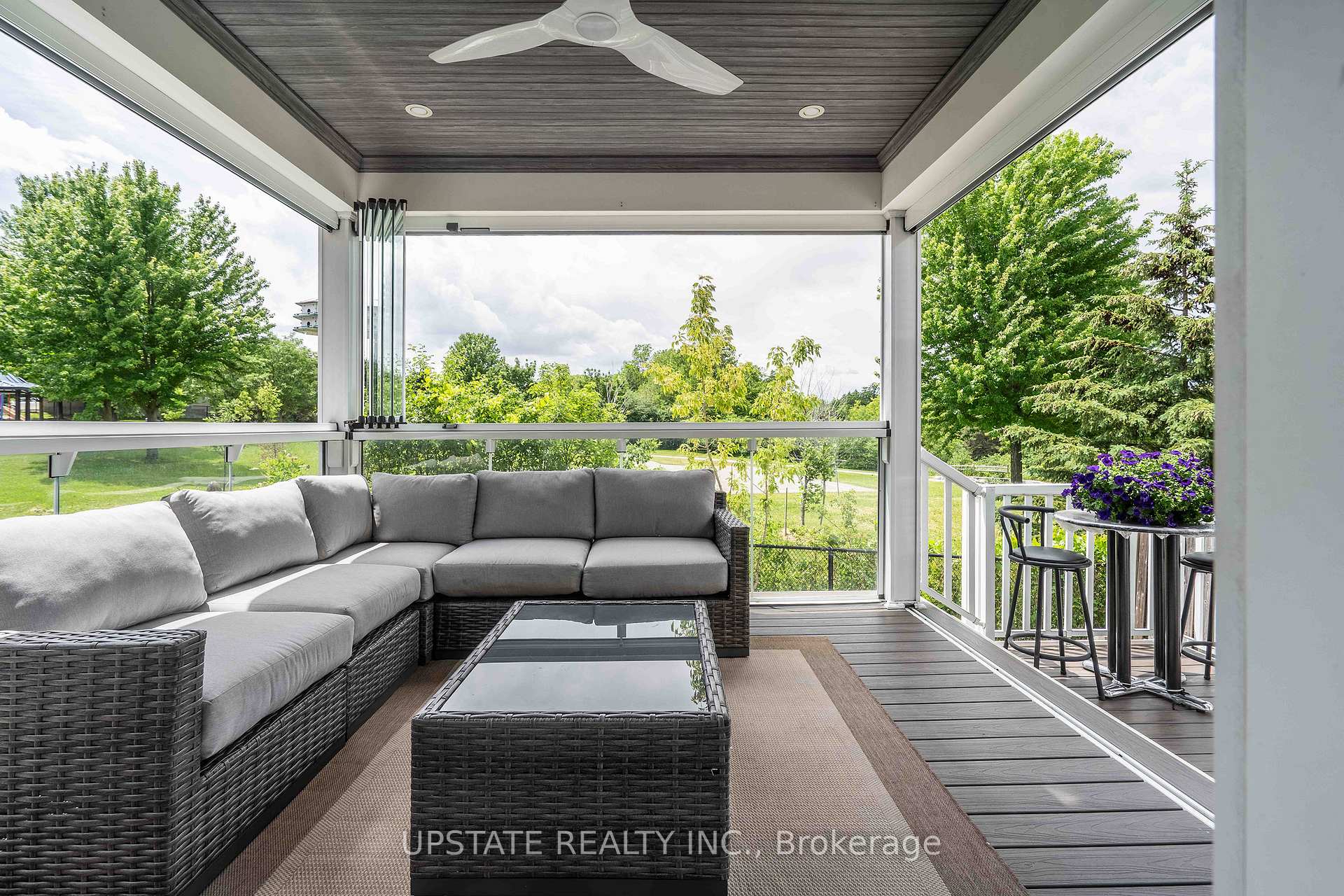 Photo 28 of 8548 Martin Grove Road, Vaughan, West Woodbridge — HOMEH