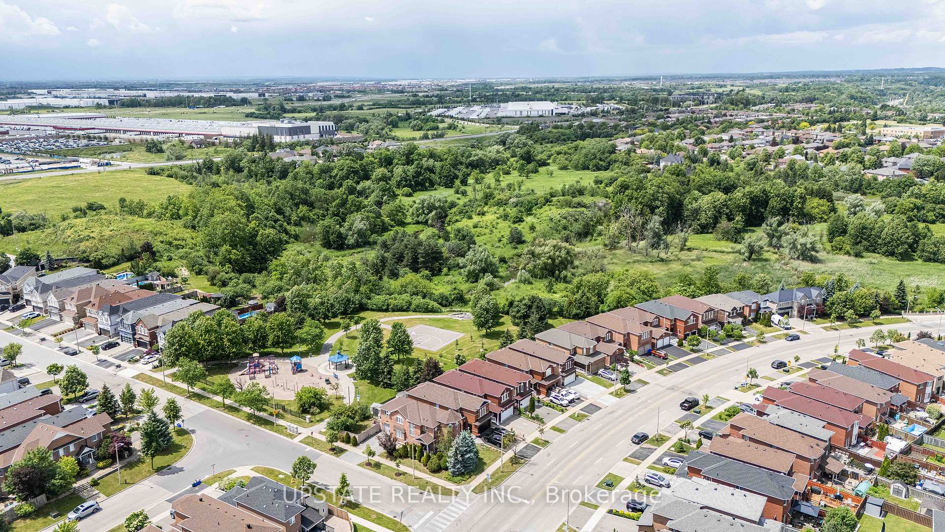 Photo 35 of 8548 Martin Grove Road, Vaughan, West Woodbridge — HOMEH