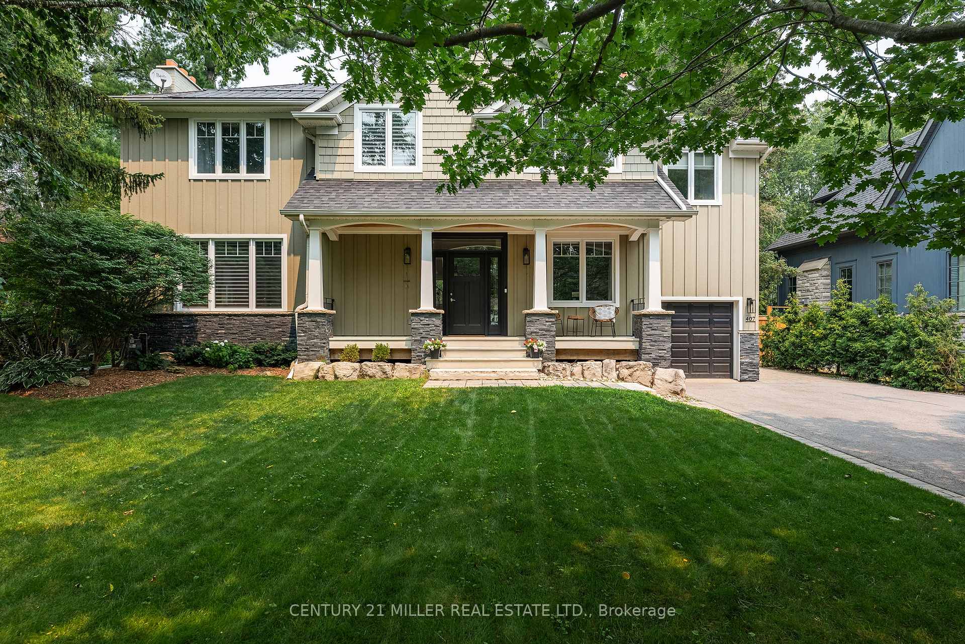 Photo 5 of 407 Maple Grove Drive, Oakville, Ford — HOMEH