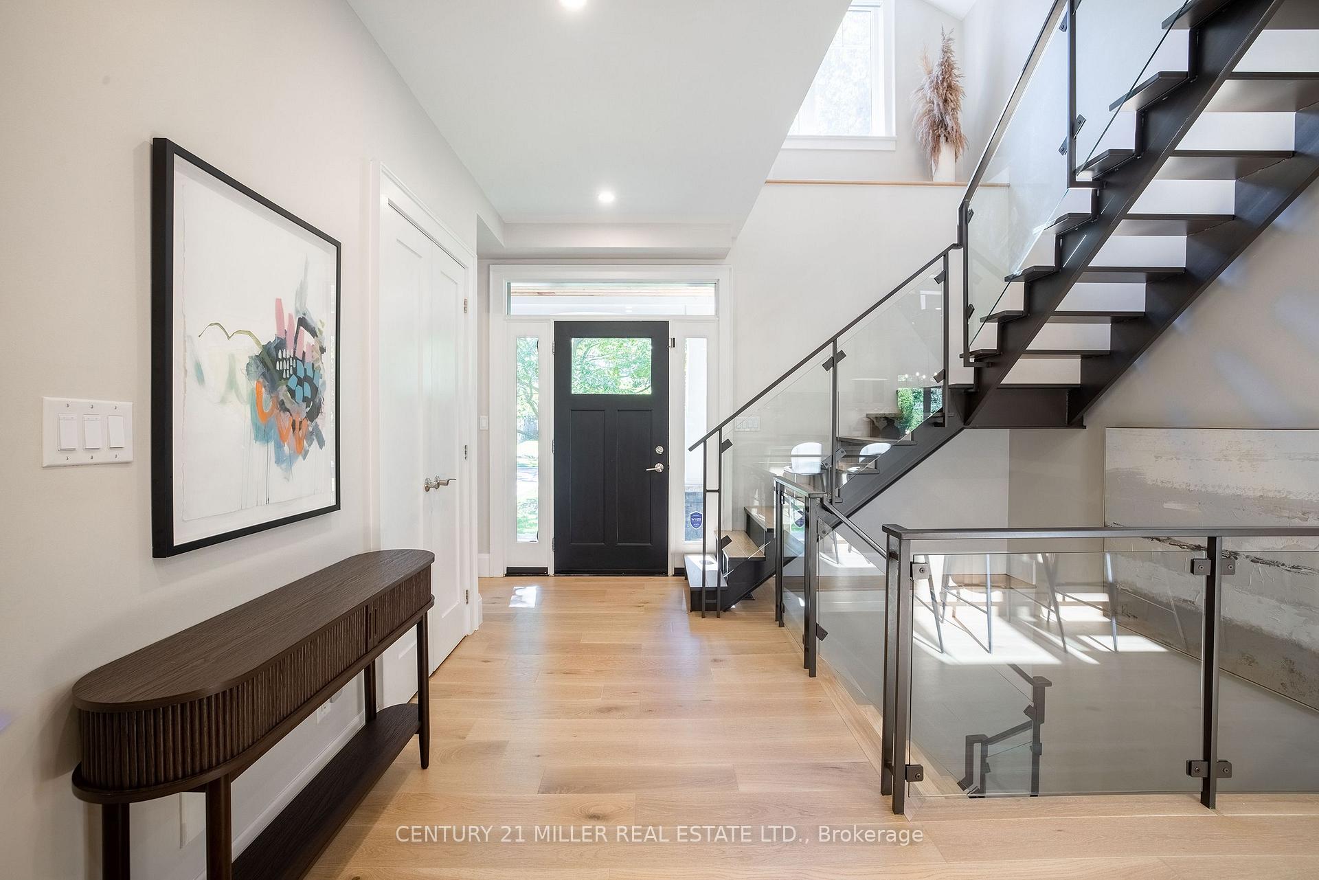 Photo 14 of 407 Maple Grove Drive, Oakville, Ford — HOMEH