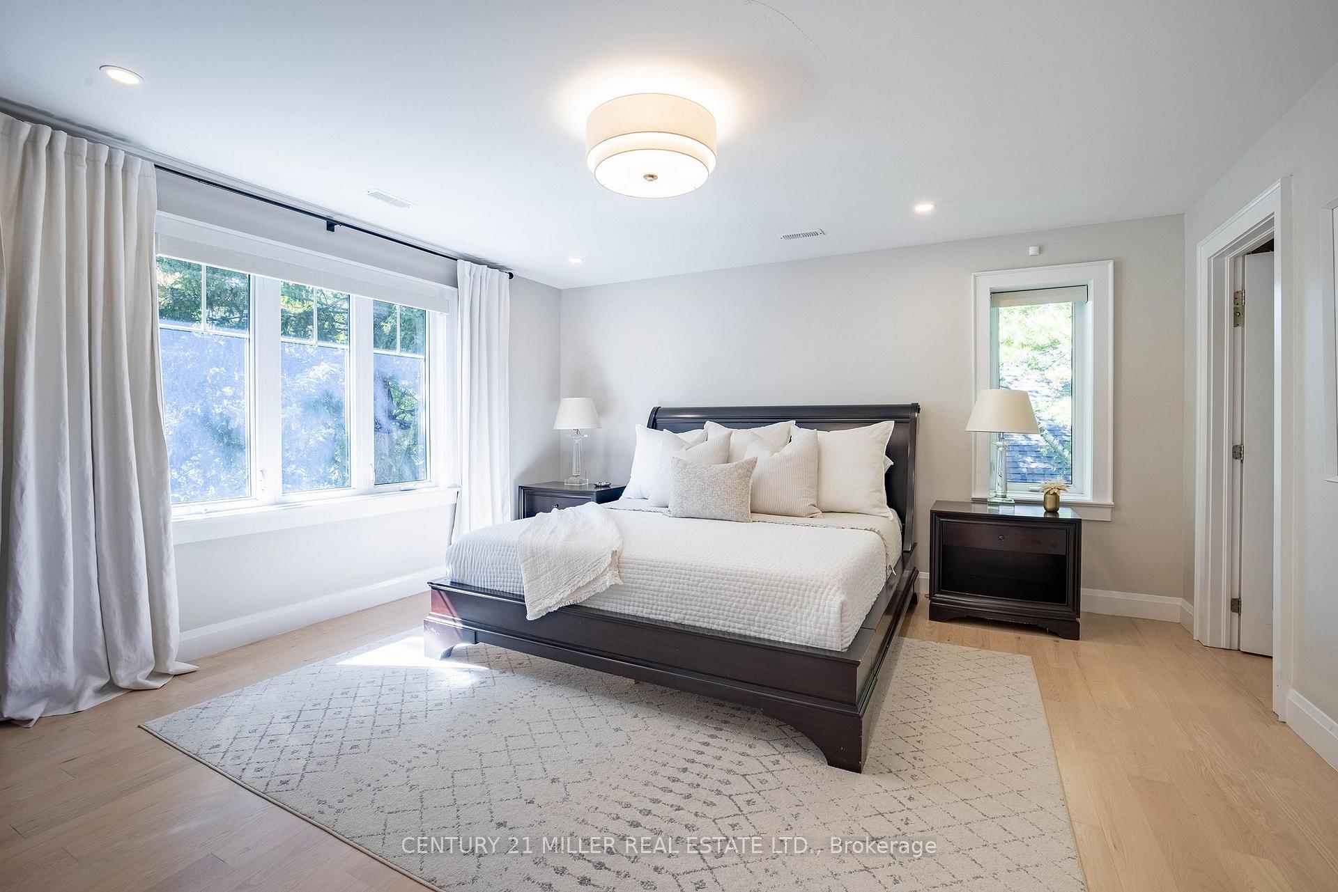Photo 42 of 407 Maple Grove Drive, Oakville, Ford — HOMEH