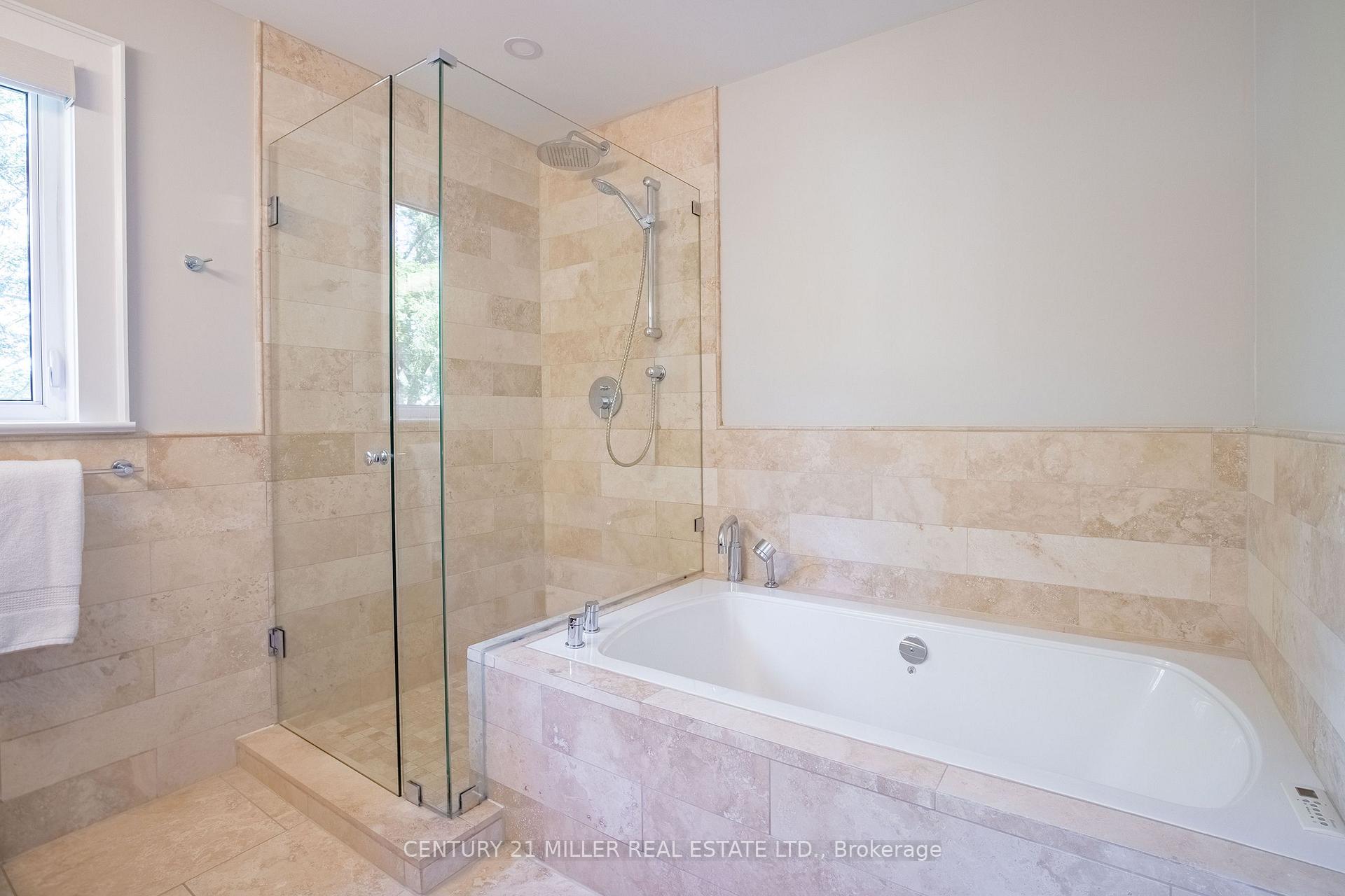 Photo 48 of 407 Maple Grove Drive, Oakville, Ford — HOMEH