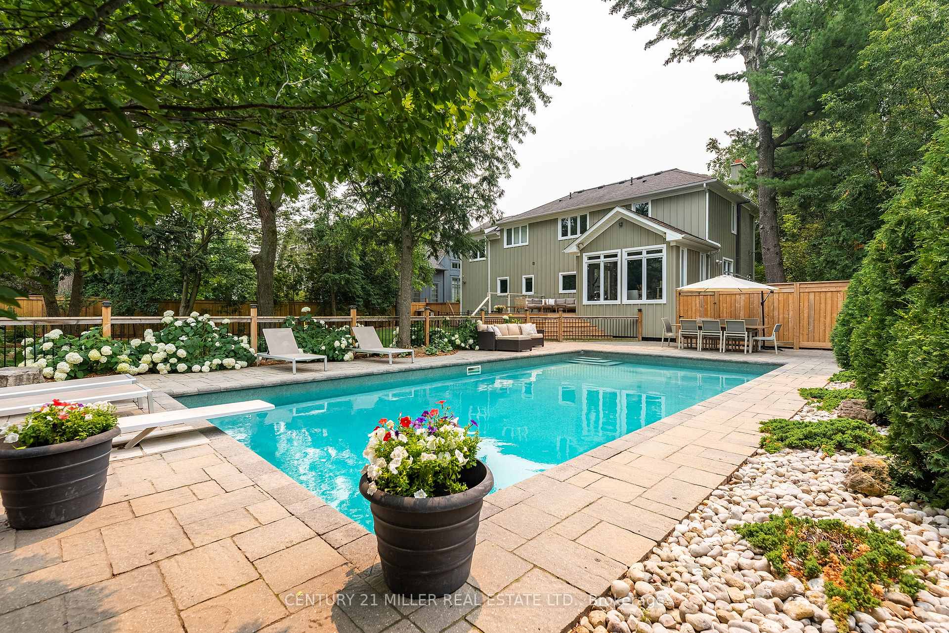 Photo 80 of 407 Maple Grove Drive, Oakville, Ford — HOMEH