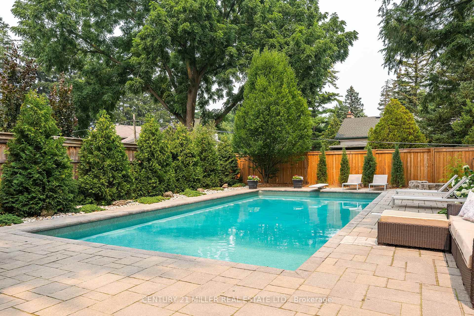Photo 84 of 407 Maple Grove Drive, Oakville, Ford — HOMEH