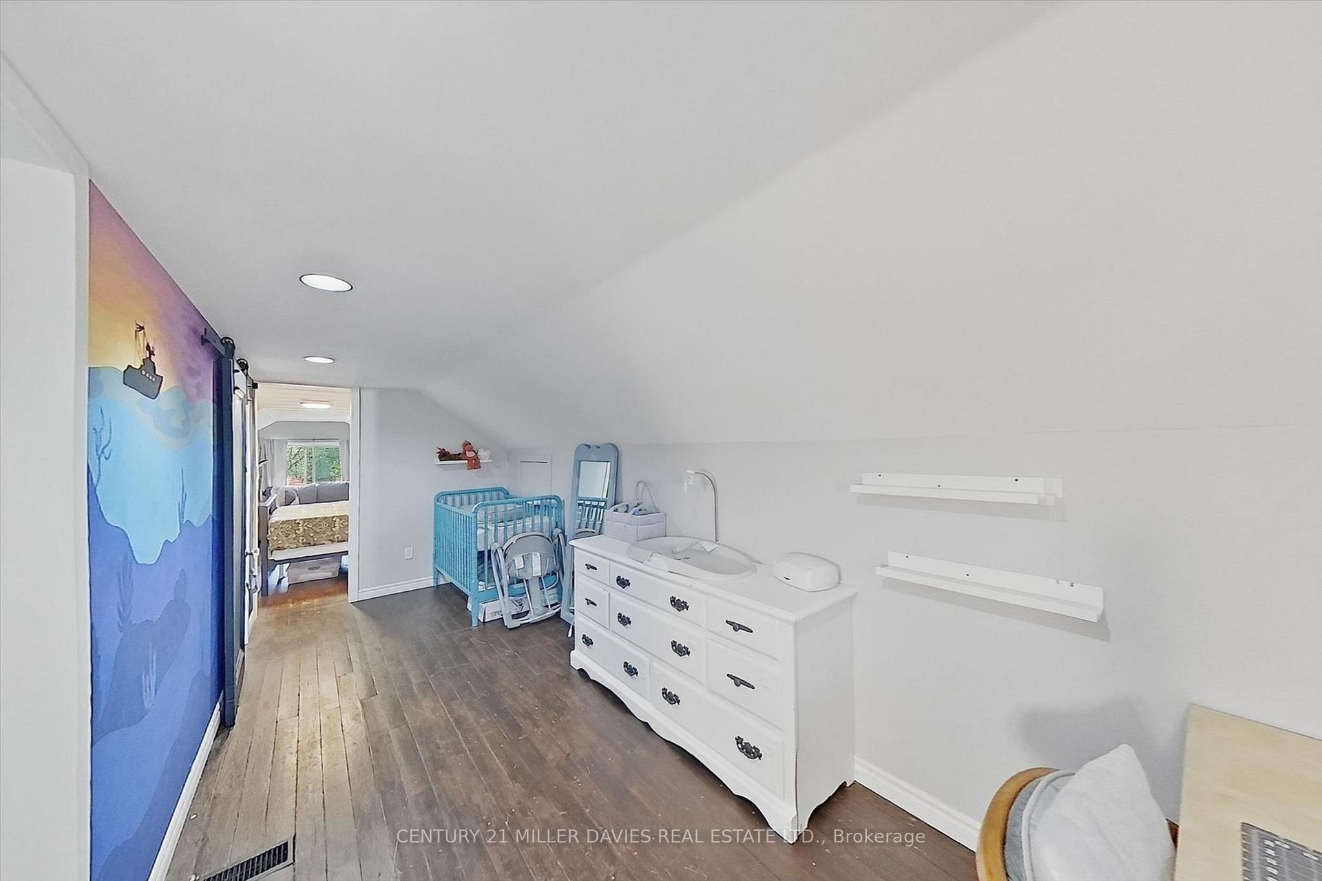 Photo 20 of 392 Queenston Street, St. Catharines, Secord Woods — HOMEH