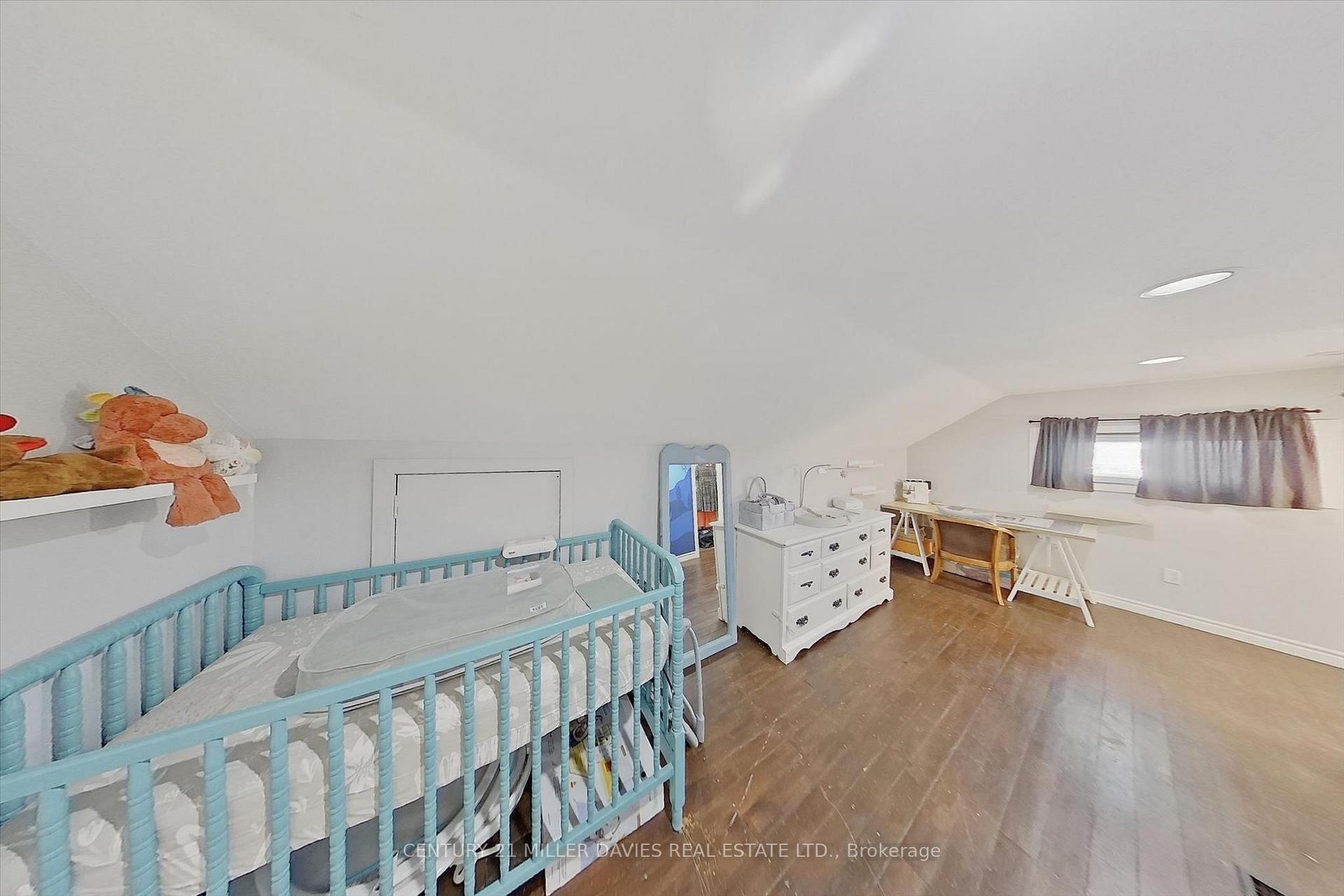 Photo 22 of 392 Queenston Street, St. Catharines, Secord Woods — HOMEH