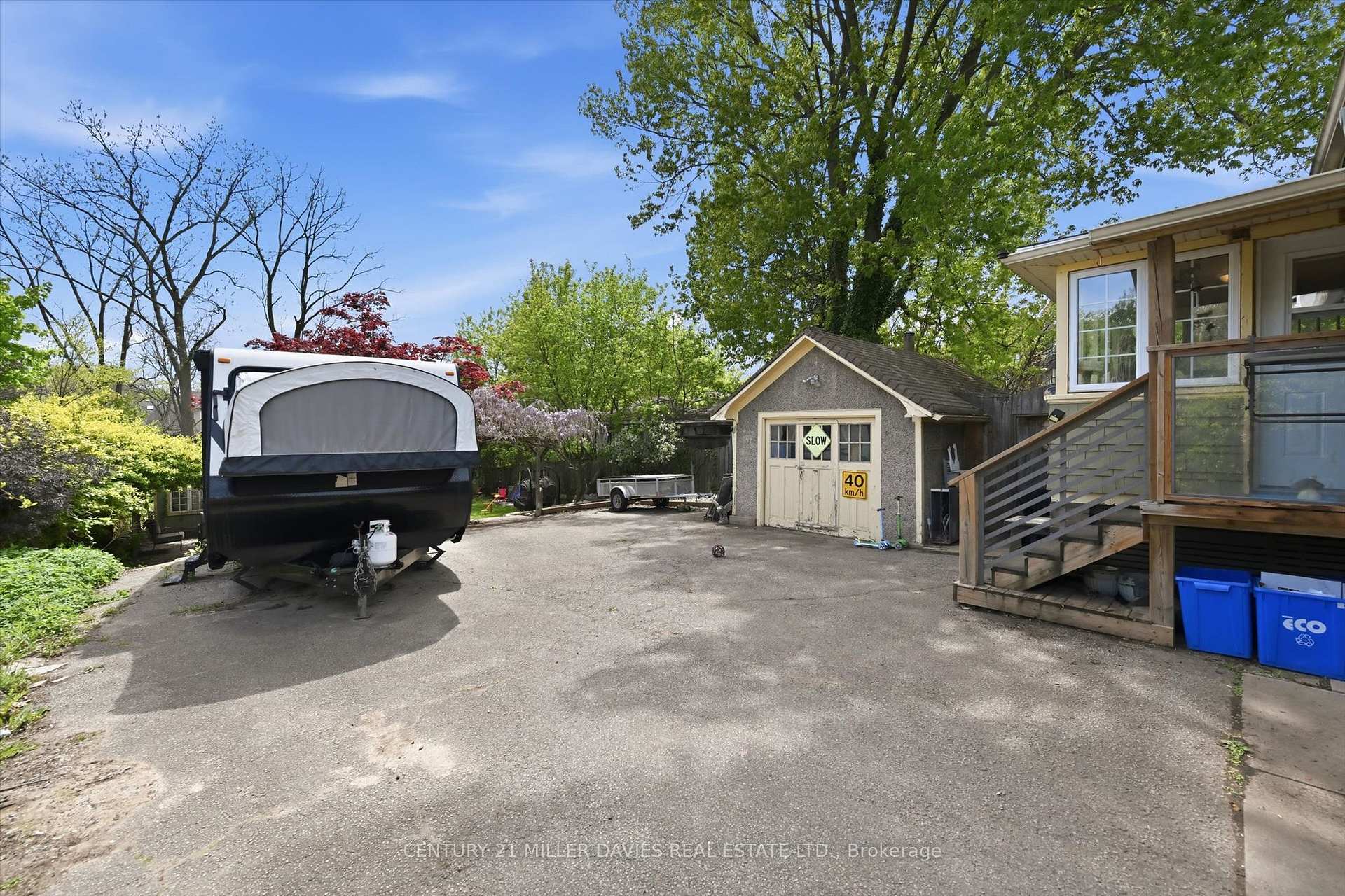Photo 26 of 392 Queenston Street, St. Catharines, Secord Woods — HOMEH