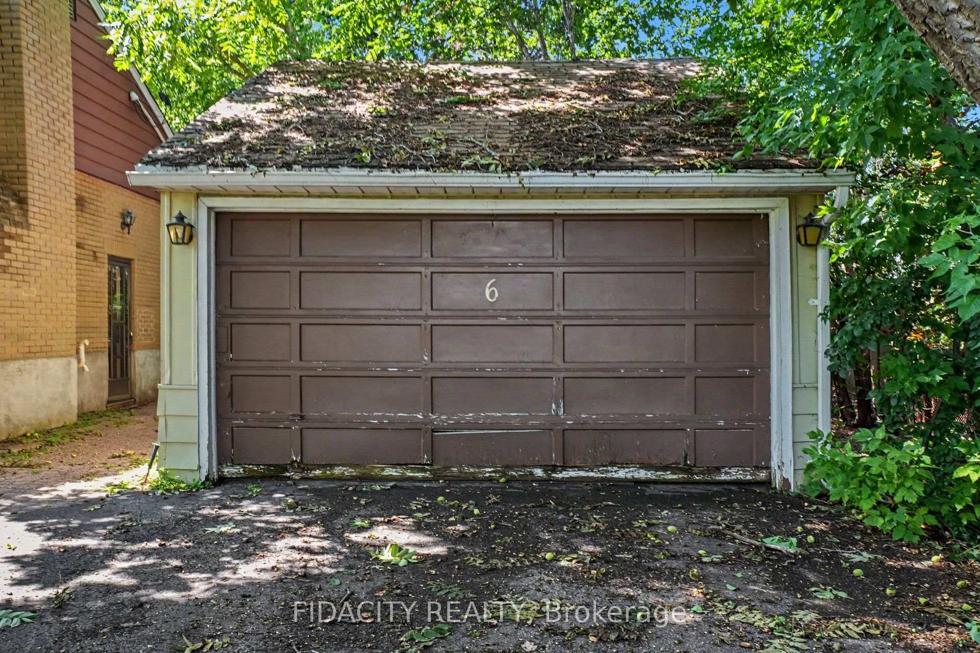 Photo 12 of 6 Malcolm Place, Ottawa, Meadowlands/Crestview — HOMEH